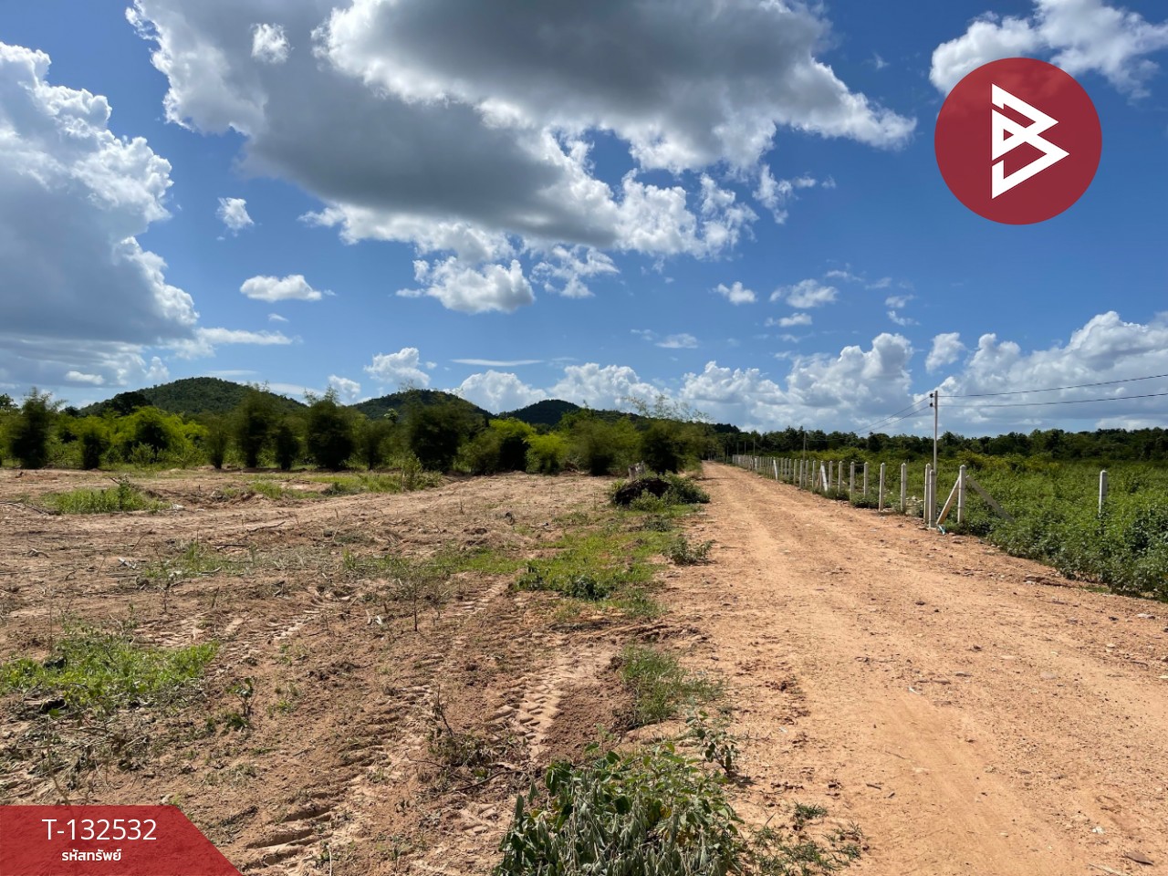 ขายที่ดิน เนื้อที่ 8 ไร่ ท่ายาง เพชรบุรี 2