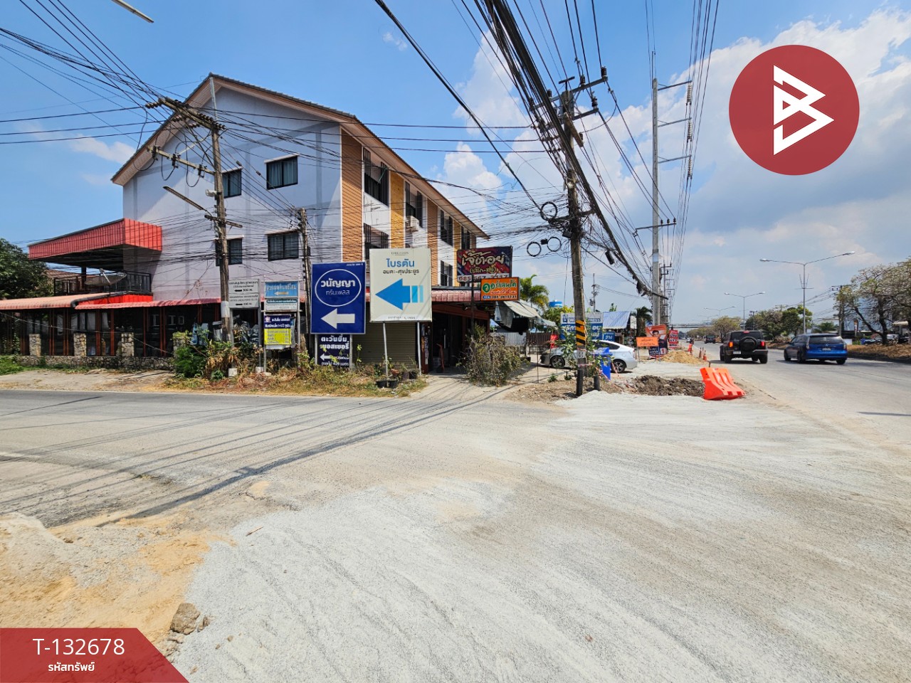 ขายอาคารพาณิชย์ เนื้อที่ 83 ตร.วา ถ.ศุขประยูร พานทอง ชลบุรี 15