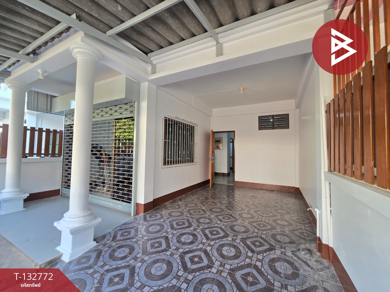 ขายทาวน์เฮ้าส์ 2 ชั้น เนื้อที่ 21 ตร.วา ท่าช้าง จันทบุรี 2