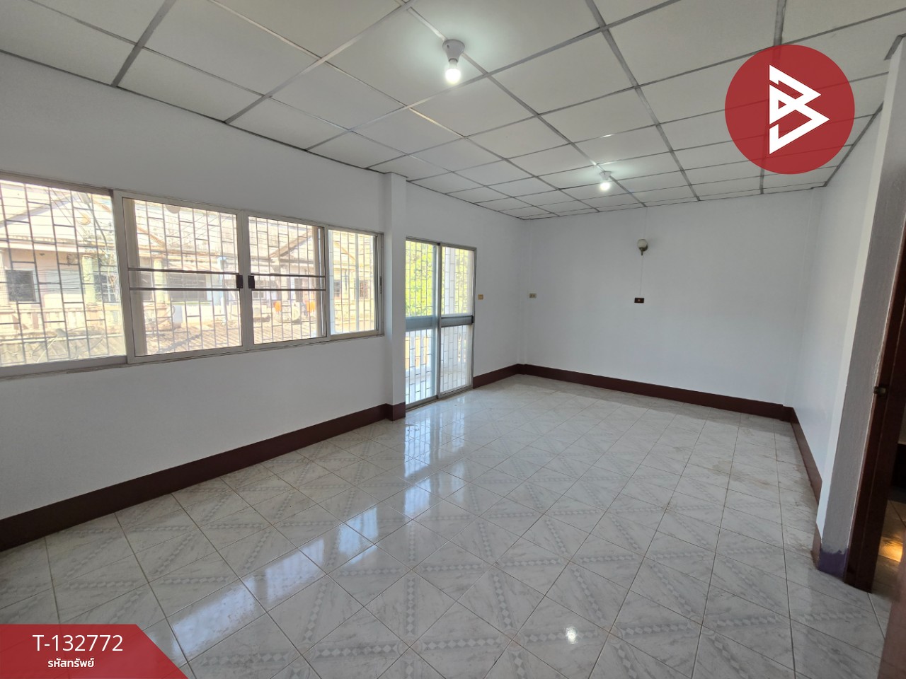 ขายทาวน์เฮ้าส์ 2 ชั้น เนื้อที่ 21 ตร.วา ท่าช้าง จันทบุรี 6