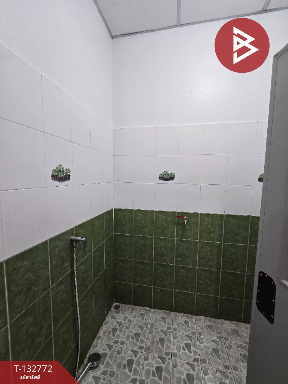 ขายทาวน์เฮ้าส์ 2 ชั้น เนื้อที่ 21 ตร.วา ท่าช้าง จันทบุรี 13