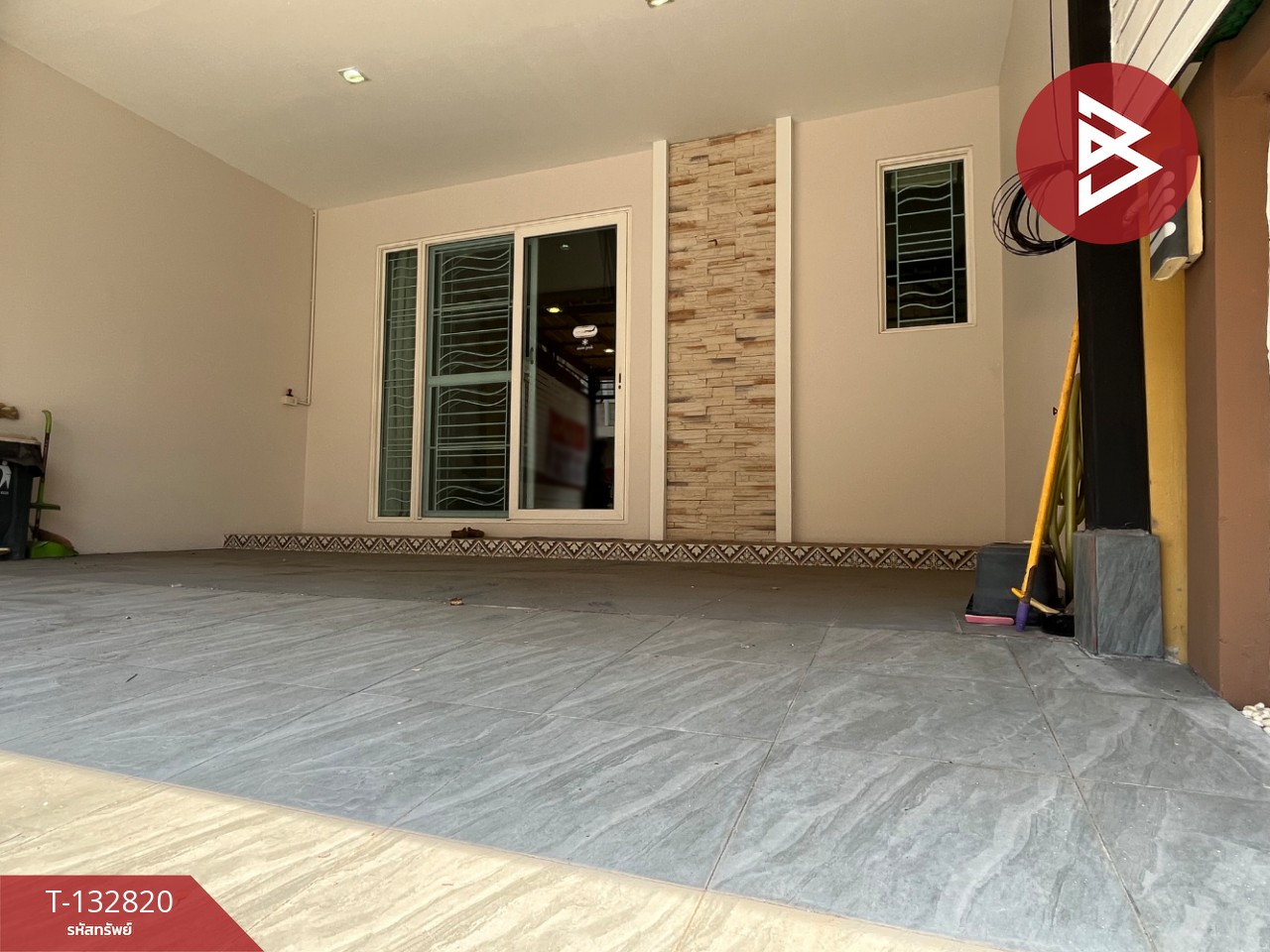 ขายทาวน์เฮ้าส์ หมู่บ้านโกลเด้นทาวน์ บางนา-กิ่งแก้ว (Golden Town Bangna-Kingkaew) บางพลี สมุทรปราการ 2