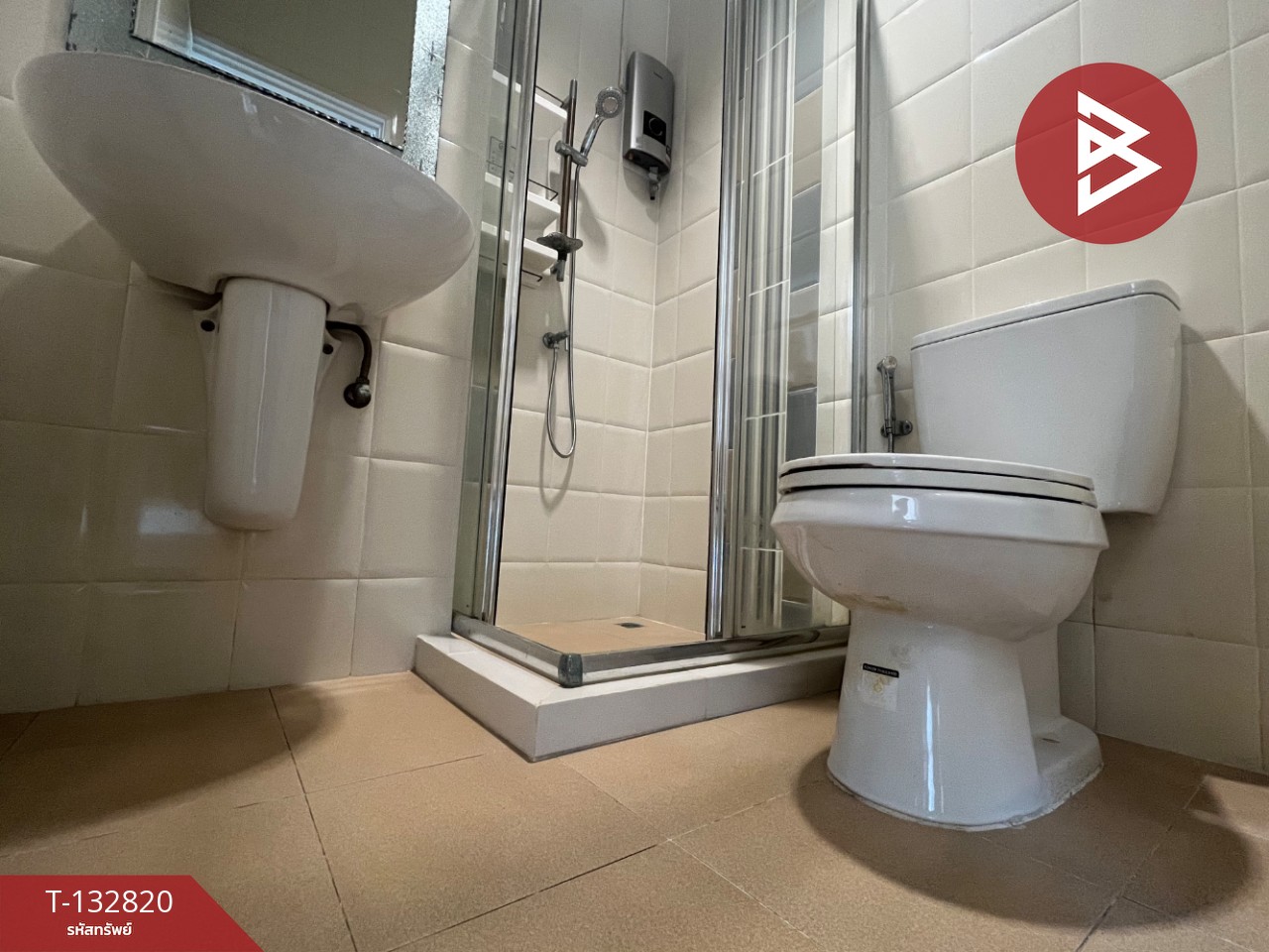 ขายทาวน์เฮ้าส์ หมู่บ้านโกลเด้นทาวน์ บางนา-กิ่งแก้ว (Golden Town Bangna-Kingkaew) บางพลี สมุทรปราการ 12