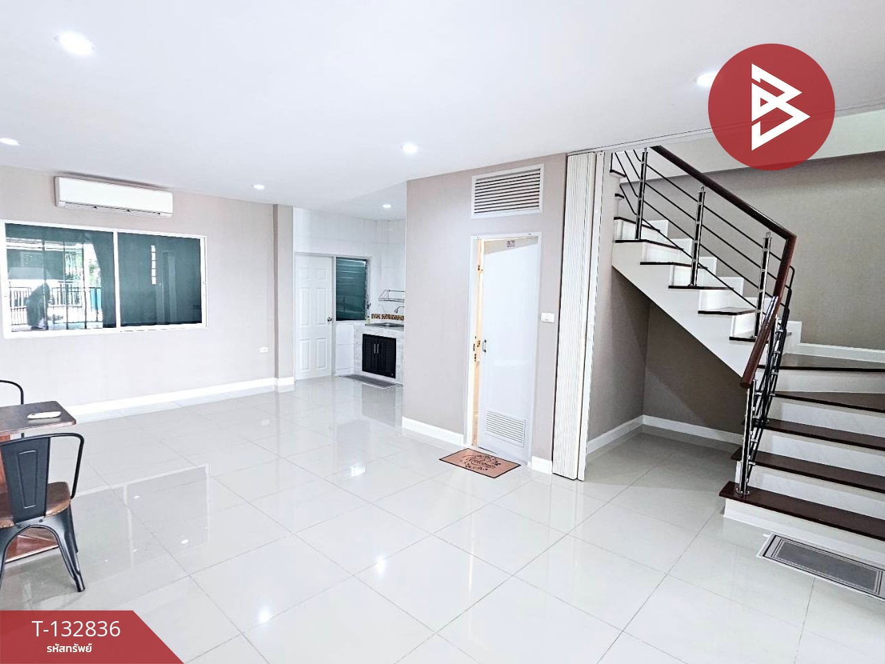 ขายทาวน์เฮ้าส์ หมู่บ้านอิ่มอัมพร ค่ายทหารกำแพงเพชรอัครโยธิน กระทุ่มแบน สมุทรสาคร 5