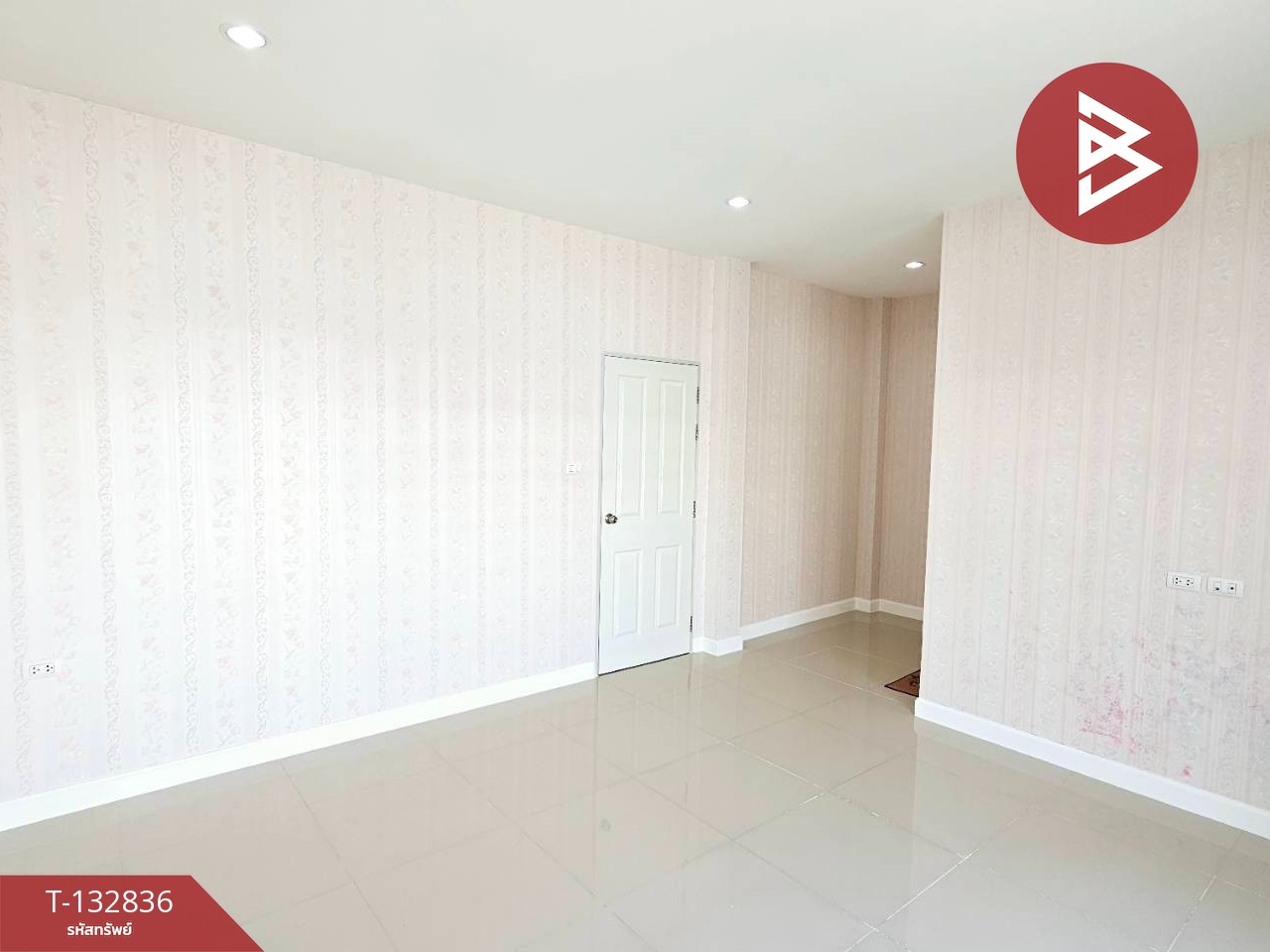 ขายทาวน์เฮ้าส์ หมู่บ้านอิ่มอัมพร ค่ายทหารกำแพงเพชรอัครโยธิน กระทุ่มแบน สมุทรสาคร 11