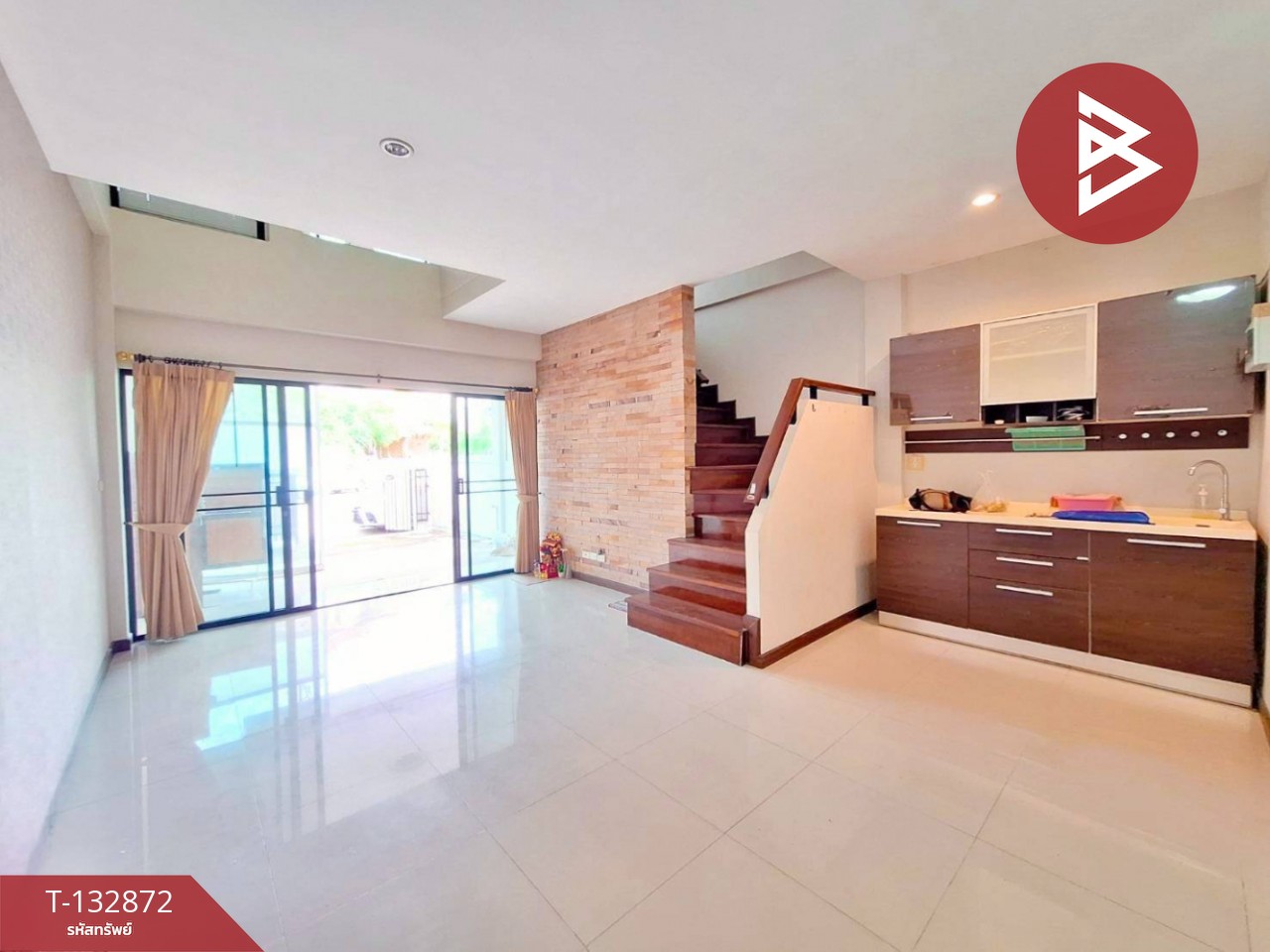 ขายทาวน์เฮ้าส์ หมู่บ้านรินรดา บางหญ้าแพรก สมุทรสาคร 4