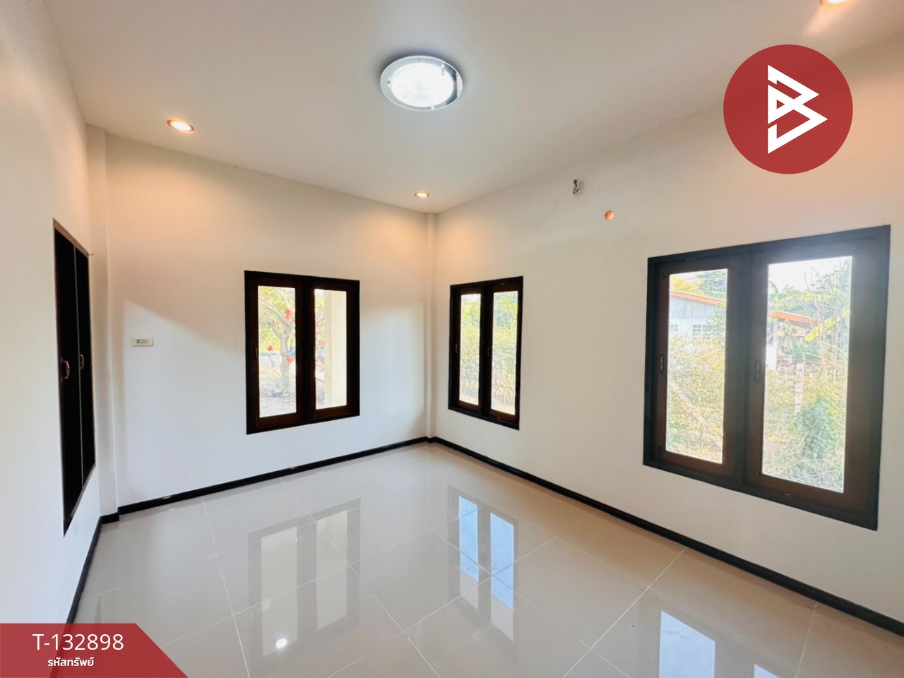 ขายด่วนบ้านเดี่ยว ซ.ท่าไม้ 21 ต.ท่าไม้ อ.ท่ามะกา จ.กาญจนบุรี 9