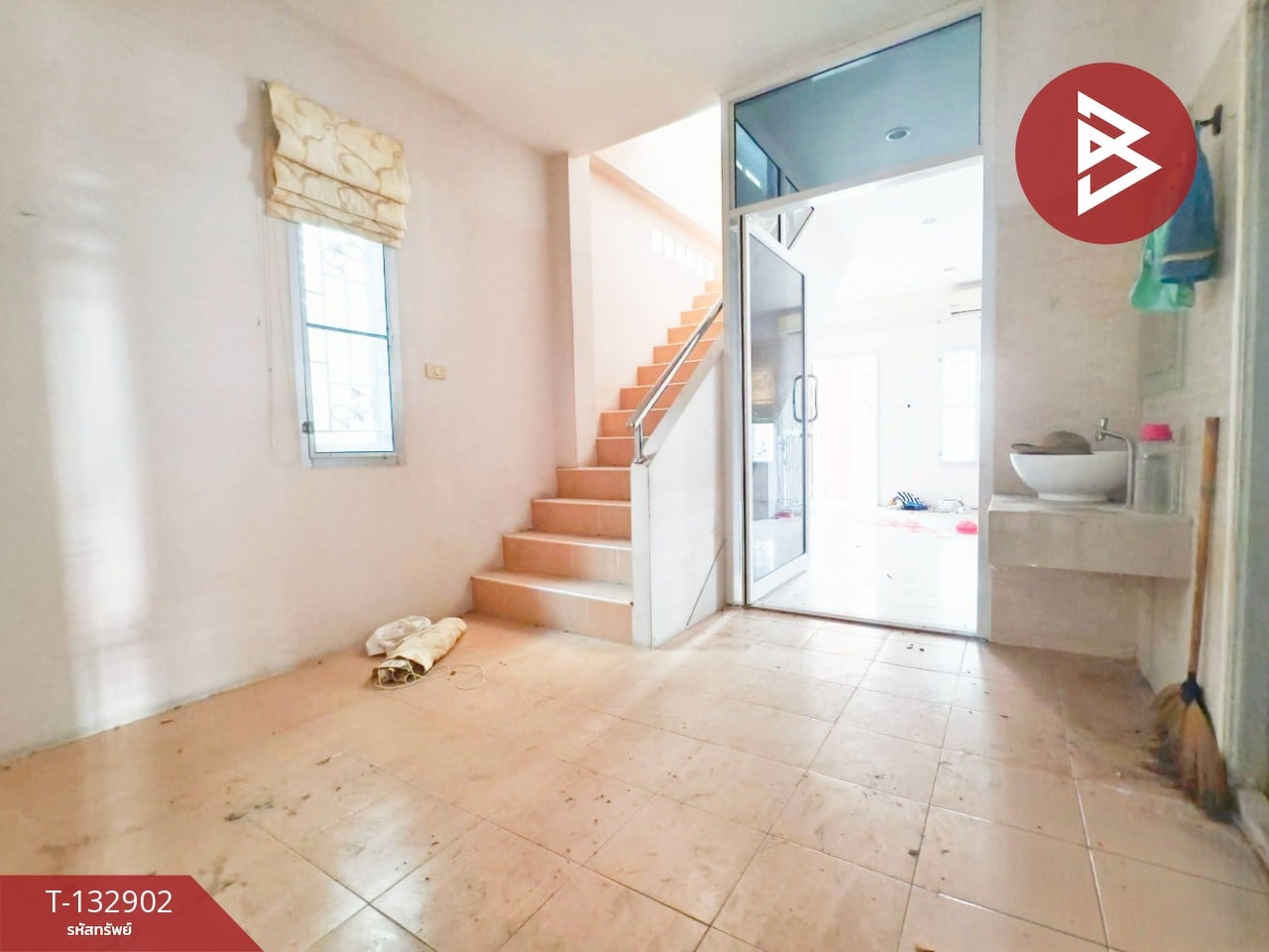 ขายทาวน์เฮ้าส์ หมู่บ้านนาราทิพย์ กระทุ่มแบน สมุทรสาคร 6