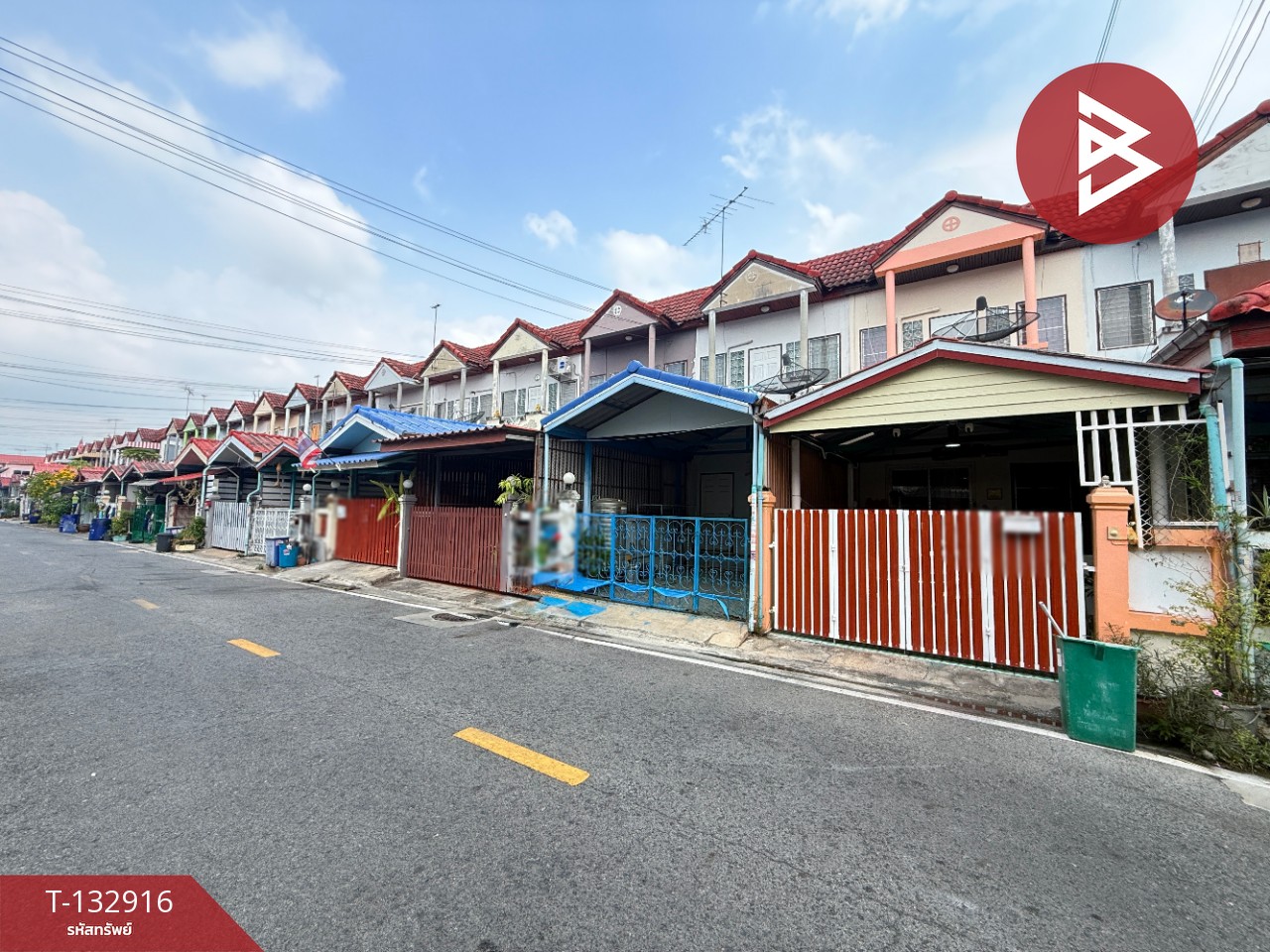 ขายทาวน์เฮ้าส์ หมู่บ้านทรัพย์ดินทอง เทพารักษ์ สมุทรปราการ พร้อมเข้าอยู่ 2