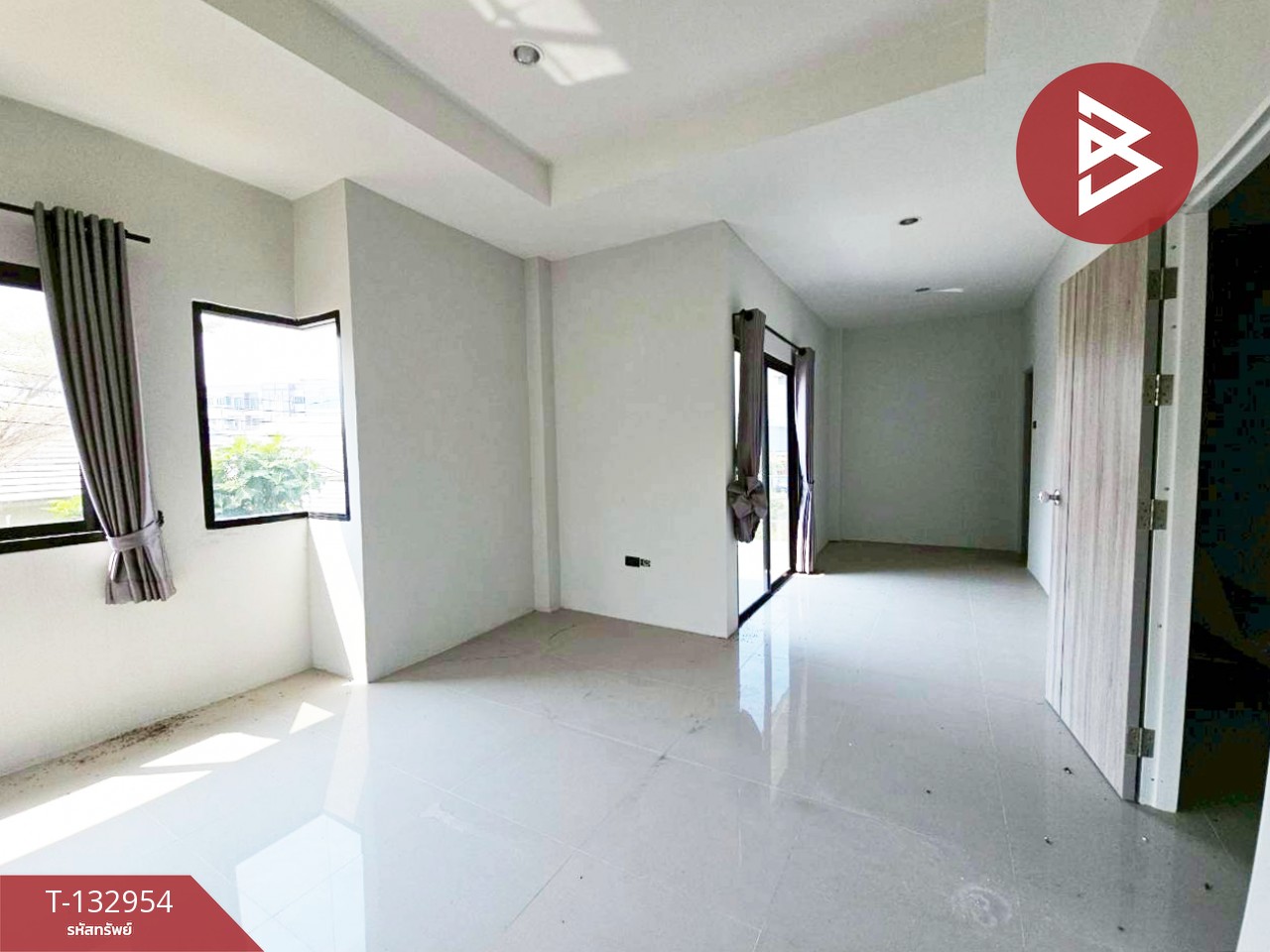 ขายบ้านเดี่ยว หมู่บ้านธนาบุรี เรสซิเด้นซ์ (Thanaburi Residence) พานทอง ชลบุรี 8