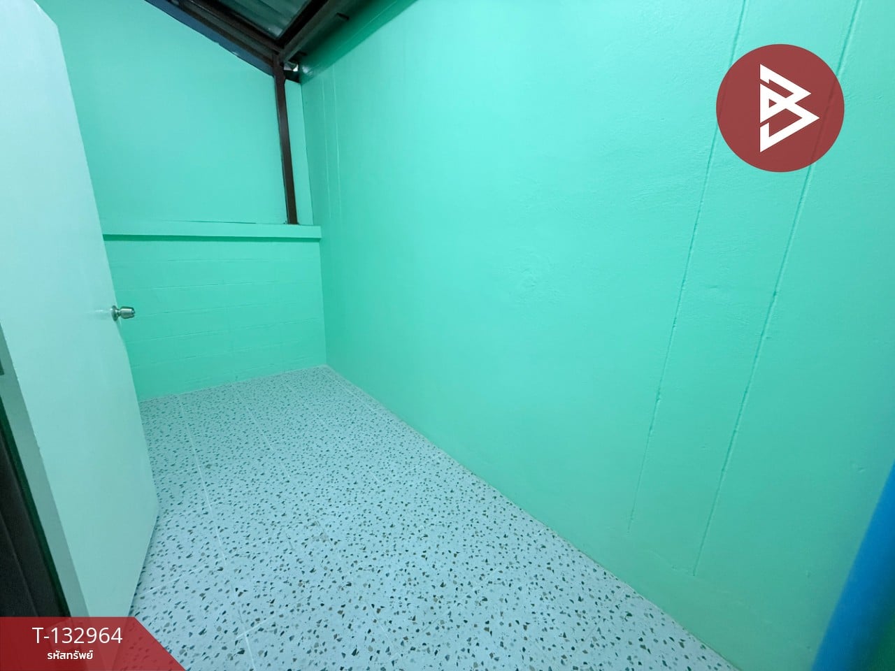 ขายทาวน์เฮ้าส์ หมู่บ้านสวนทิพย์2 นครปฐม พร้อมอยู่ 5