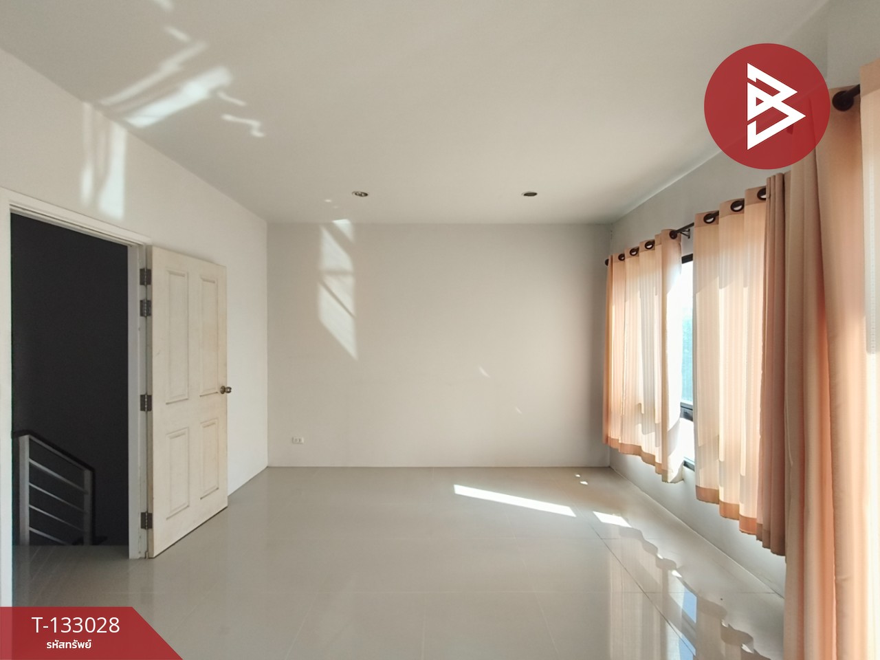 ขายด่วนทาวน์เฮ้าส์ 2 ชั้น หมู่บ้านเอสซีวิลเลจ 5 ปลวกแดง-วังแขยง ระยอง 7