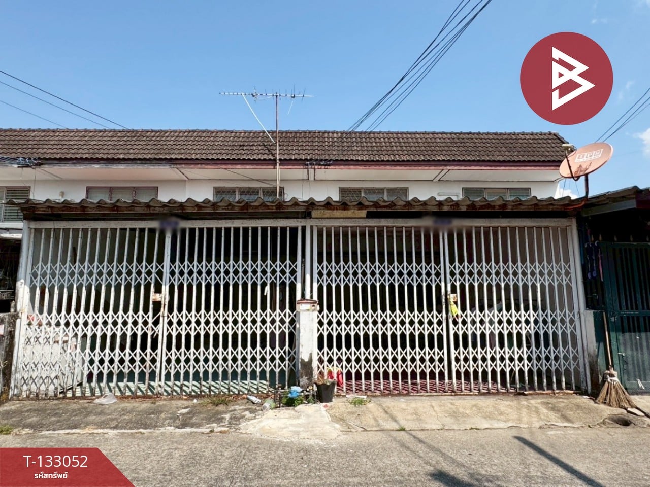 ขายทาวน์เฮ้าส์ 2 หลังติด เนื้อที่ 32.4 ตร.วา ท่าช้าง จันทบุรี 1