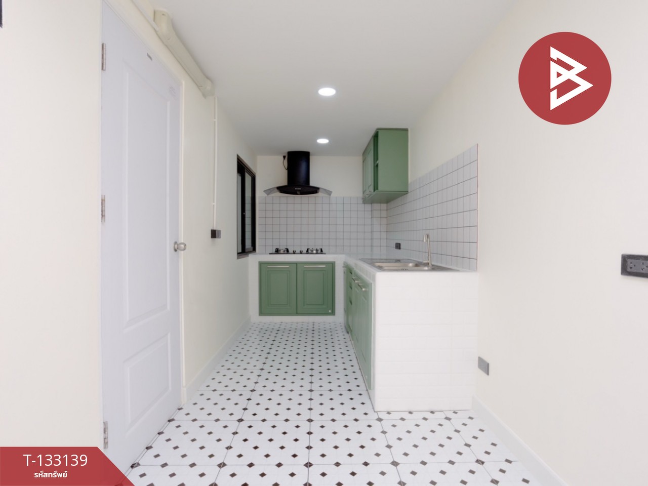 ขายทาวน์เฮ้าส์ หมู่บ้านธนารินทร์ ทาวน์โฮม 1 สมุทรปราการ รีโนเวทใหม่ทั้งหลัง 10