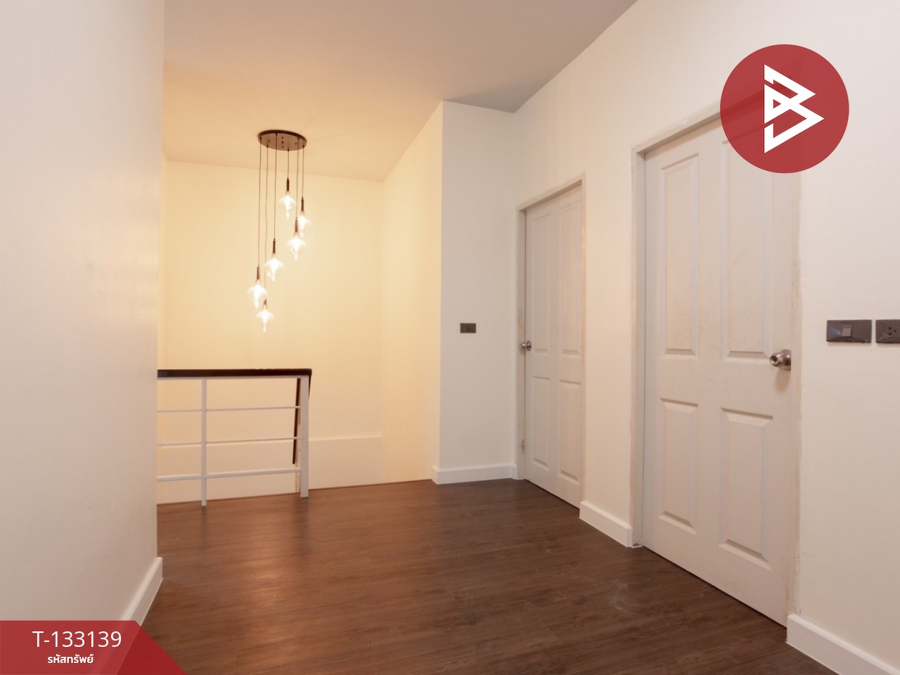 ขายทาวน์เฮ้าส์ หมู่บ้านธนารินทร์ ทาวน์โฮม 1 สมุทรปราการ รีโนเวทใหม่ทั้งหลัง 8