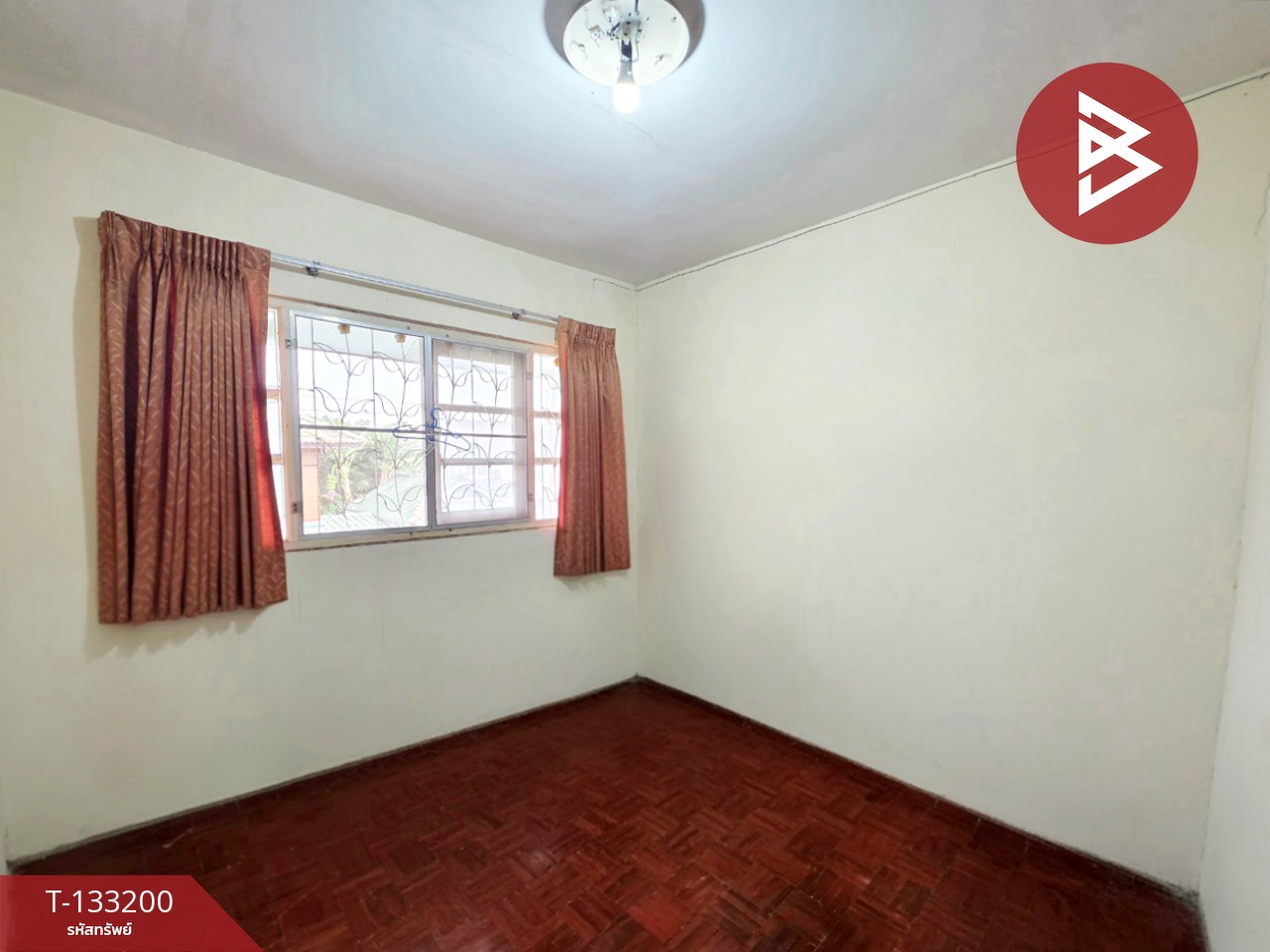 ขายบ้านแฝดหลังริม หมู่บ้านพฤกษา 15 บางพลี-ตำหรุ สมุทรปราการ มีพื้นที่ข้างบ้าน 13