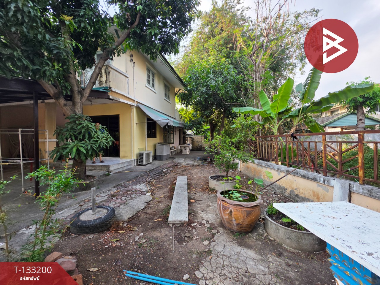 ขายบ้านแฝดหลังริม หมู่บ้านพฤกษา 15 บางพลี-ตำหรุ สมุทรปราการ มีพื้นที่ข้างบ้าน 4