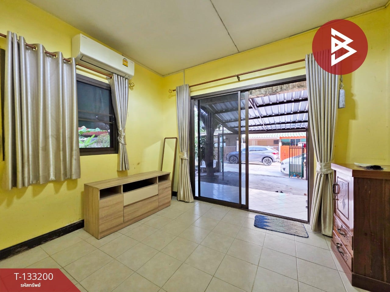 ขายบ้านแฝดหลังริม หมู่บ้านพฤกษา 15 บางพลี-ตำหรุ สมุทรปราการ มีพื้นที่ข้างบ้าน 5