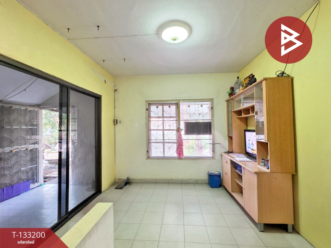 ขายบ้านแฝดหลังริม หมู่บ้านพฤกษา 15 บางพลี-ตำหรุ สมุทรปราการ มีพื้นที่ข้างบ้าน 6