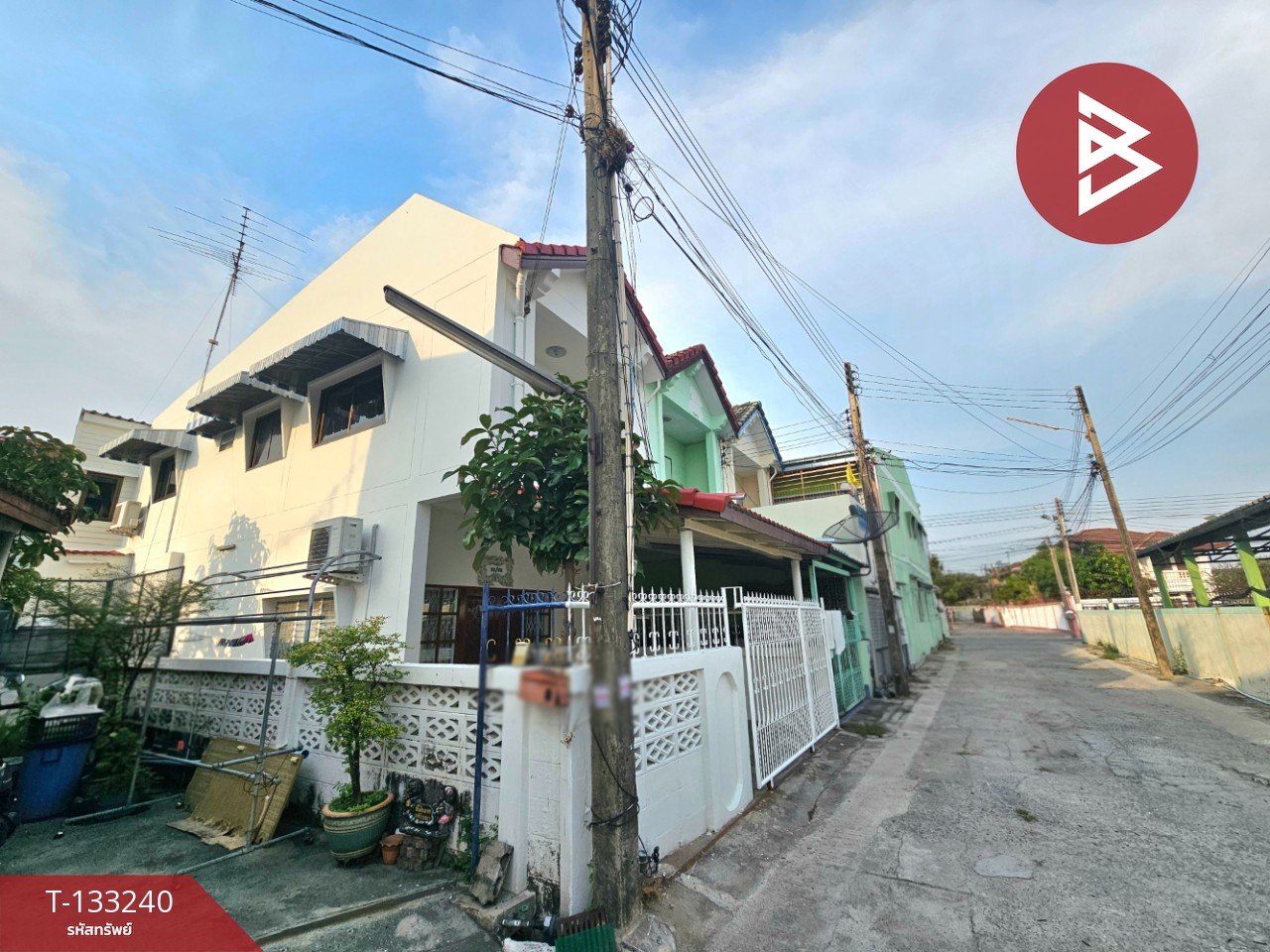ขายทาวน์​เฮ้าส์​ 2 ชั้น ซอยพระยาสัจ​จา​ 25 บ้านสวน ชลบุรี 2