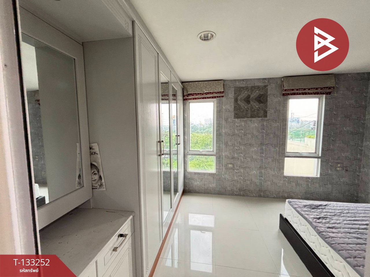 ขายคอนโด เดอะเฟิร์ส อมตะนคร (The First Condo) ชลบุรี 2