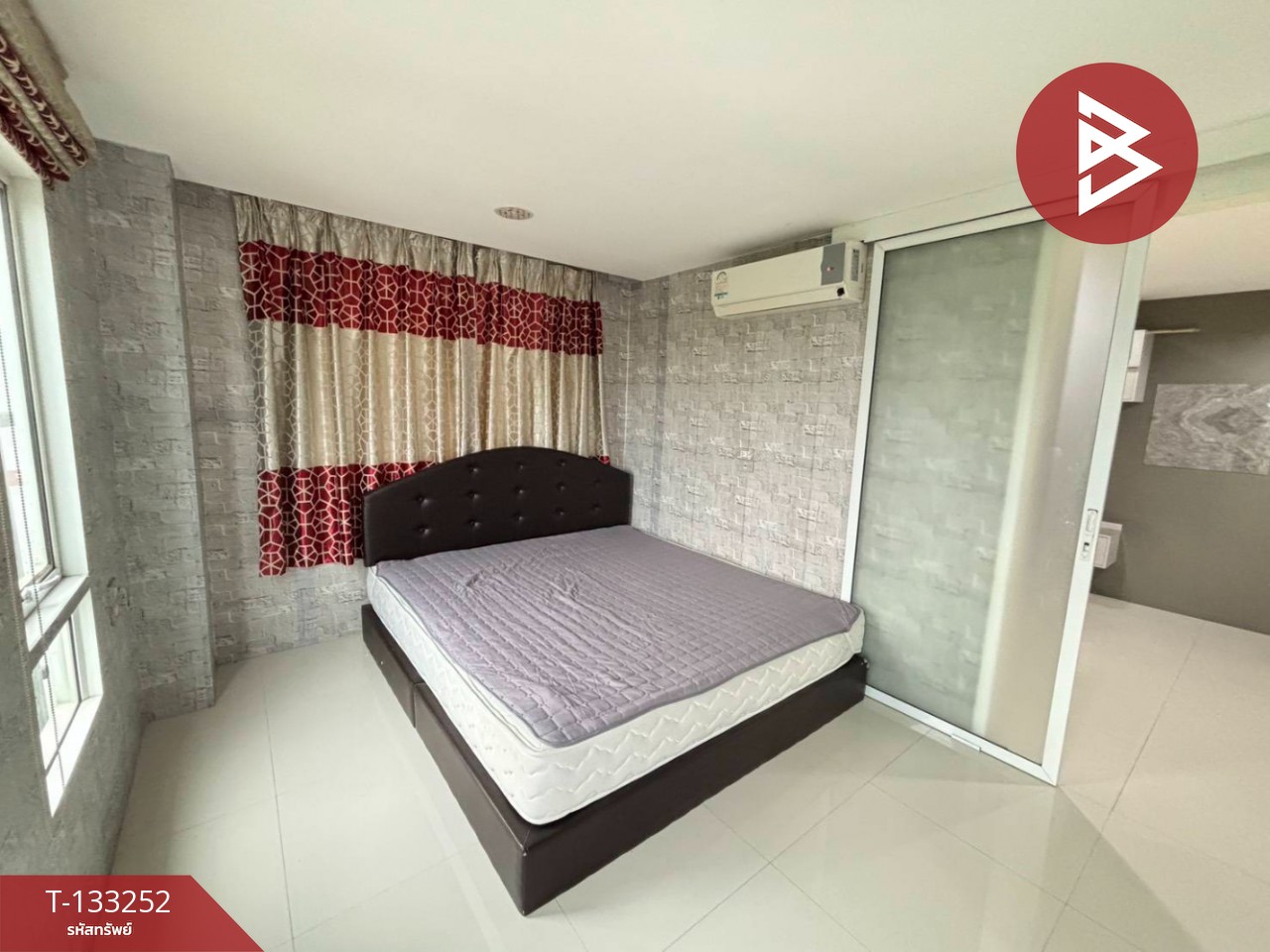ขายคอนโด เดอะเฟิร์ส อมตะนคร (The First Condo) ชลบุรี 1