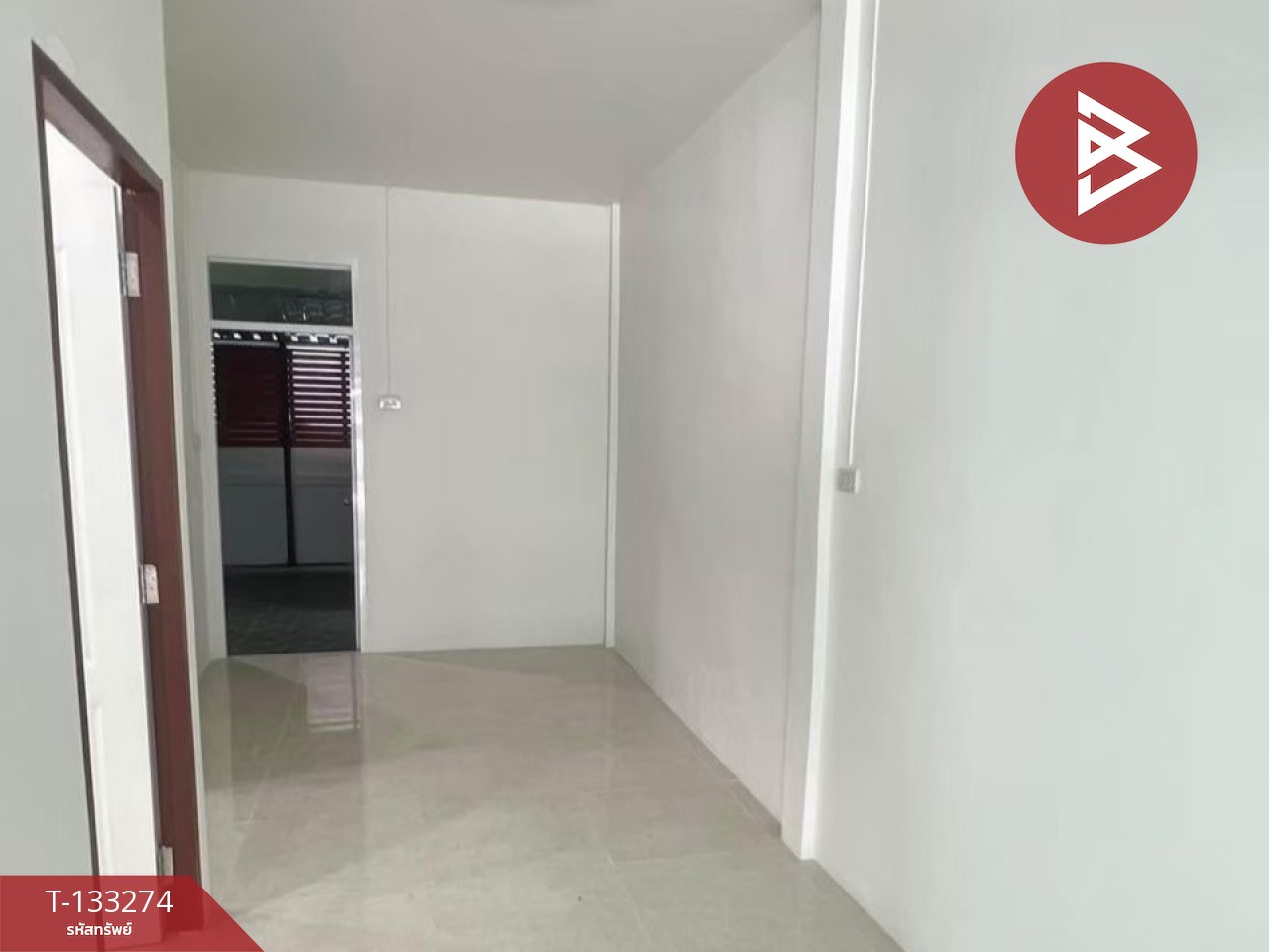 ขายทาวน์เฮ้าส์ หมู่บ้านชลเทพ บางพลี สมุทรปราการ 3