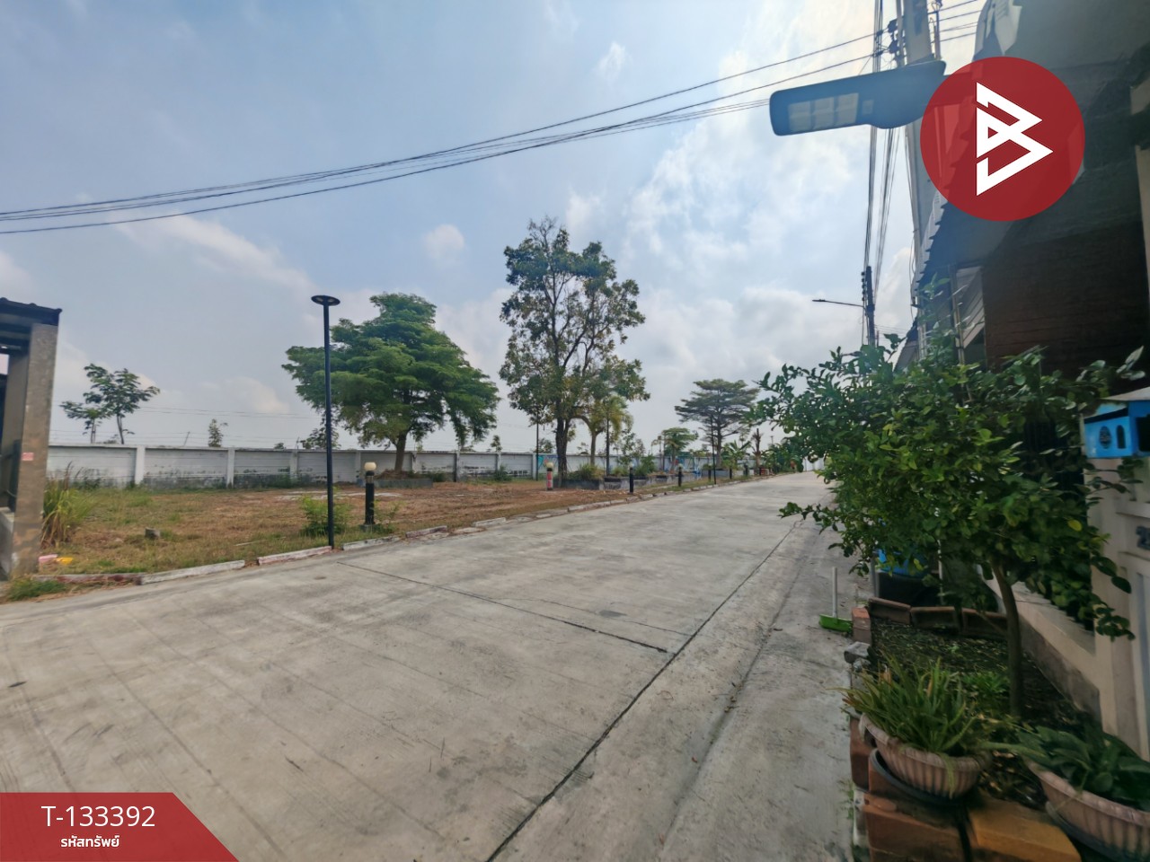 ขายทาวน์เฮ้าส์ หมู่บ้านทรัพย์รุ่งเรืองซิตี้ 3 พานทอง ชลบุรี 12