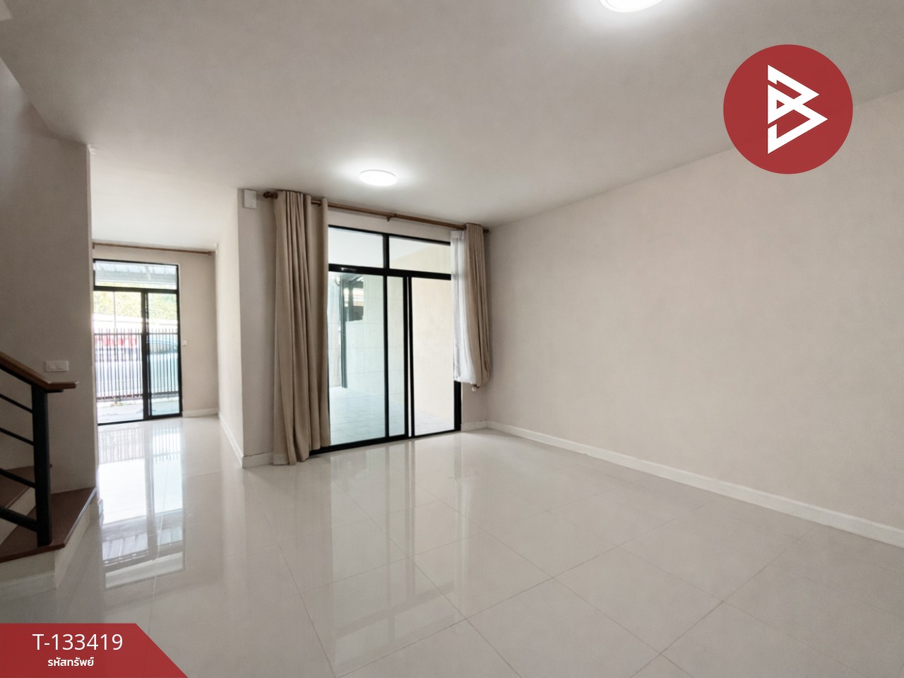 ขายทาวน์เฮ้าส์ หมู่บ้านธนารินทร์ ทาวน์โฮม6 (Thanarin Townhome6) สมุทรปราการ 4