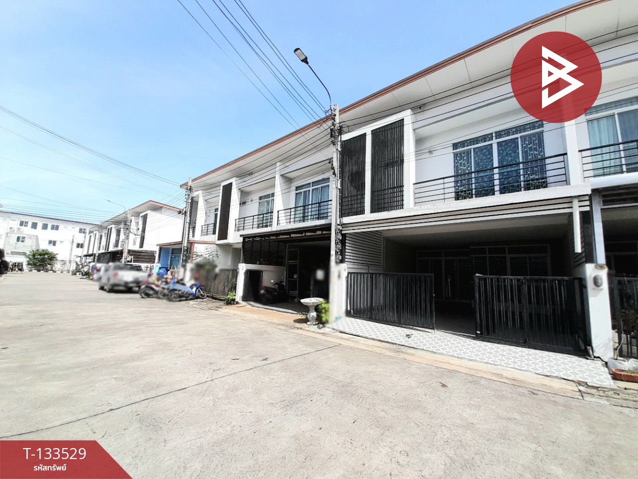 ขายทาวน์เฮ้าส์ หมู่บ้านเดอะมิราเคิล พลัส เพชรเกษม63 บางแค กรุงเทพมหานคร 2
