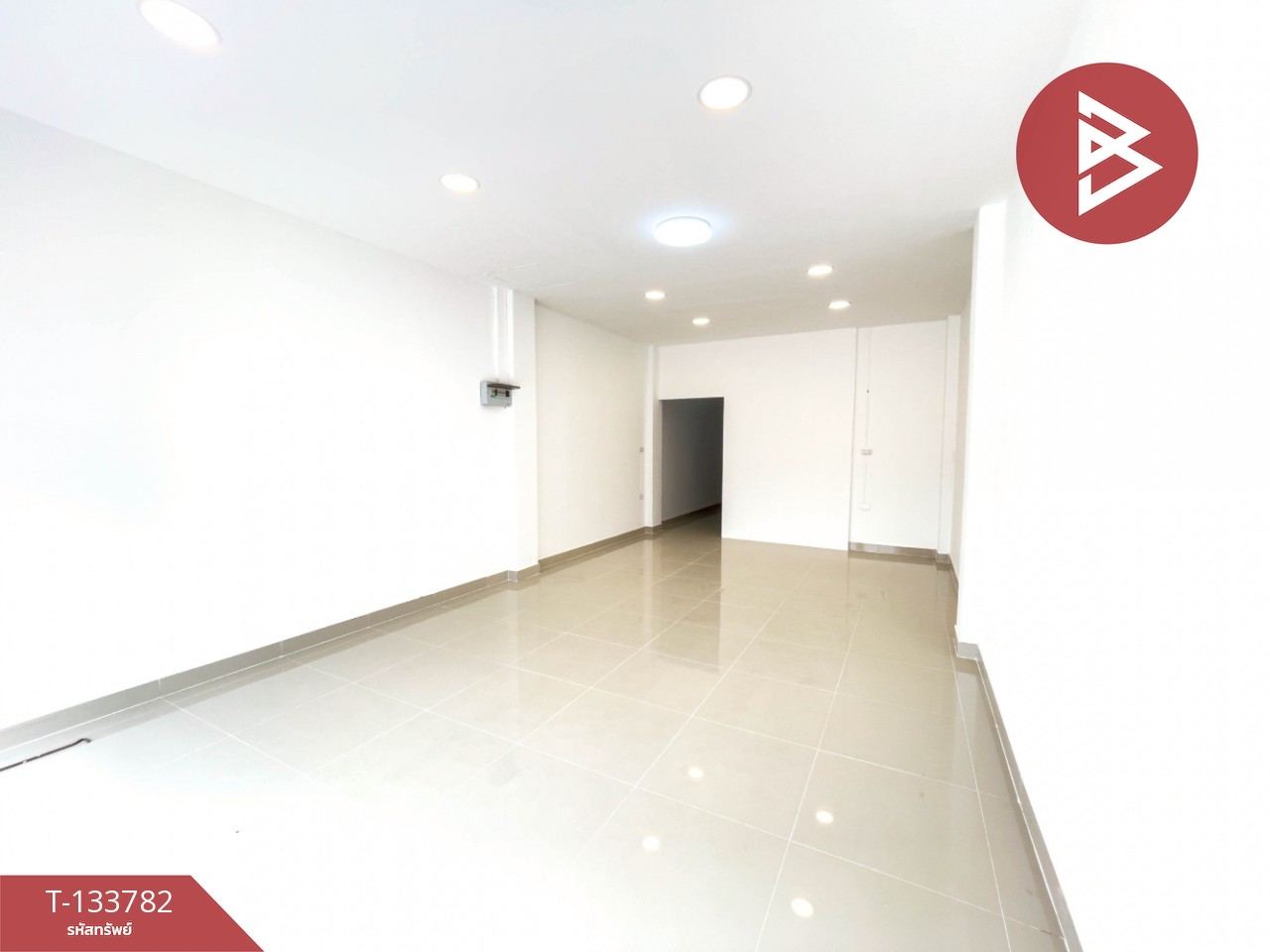 ขายอาคารพาณิชย์ 3 ชั้น เนื้อที่ 21.5 ตร.วา สามพราน นครปฐม 2