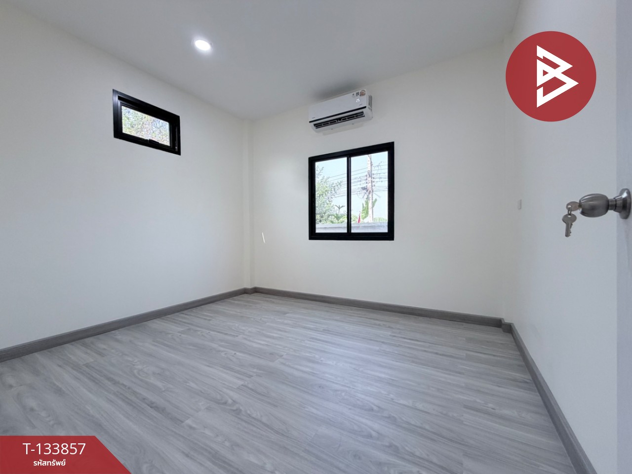 ขายบ้านเดี่ยวชั้นเดียว มี 2 หลัง เนื้อที่ 40 ตร.วา ธรรมศาลา นครปฐม 10