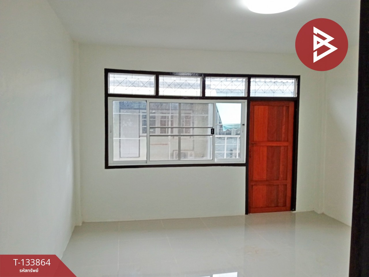 ขายทาวน์เฮ้าส์ 3 ชั้น เนื้อที่ 12.9 ตร.วา นครสวรรค์ตก นครสวรรค์ 11