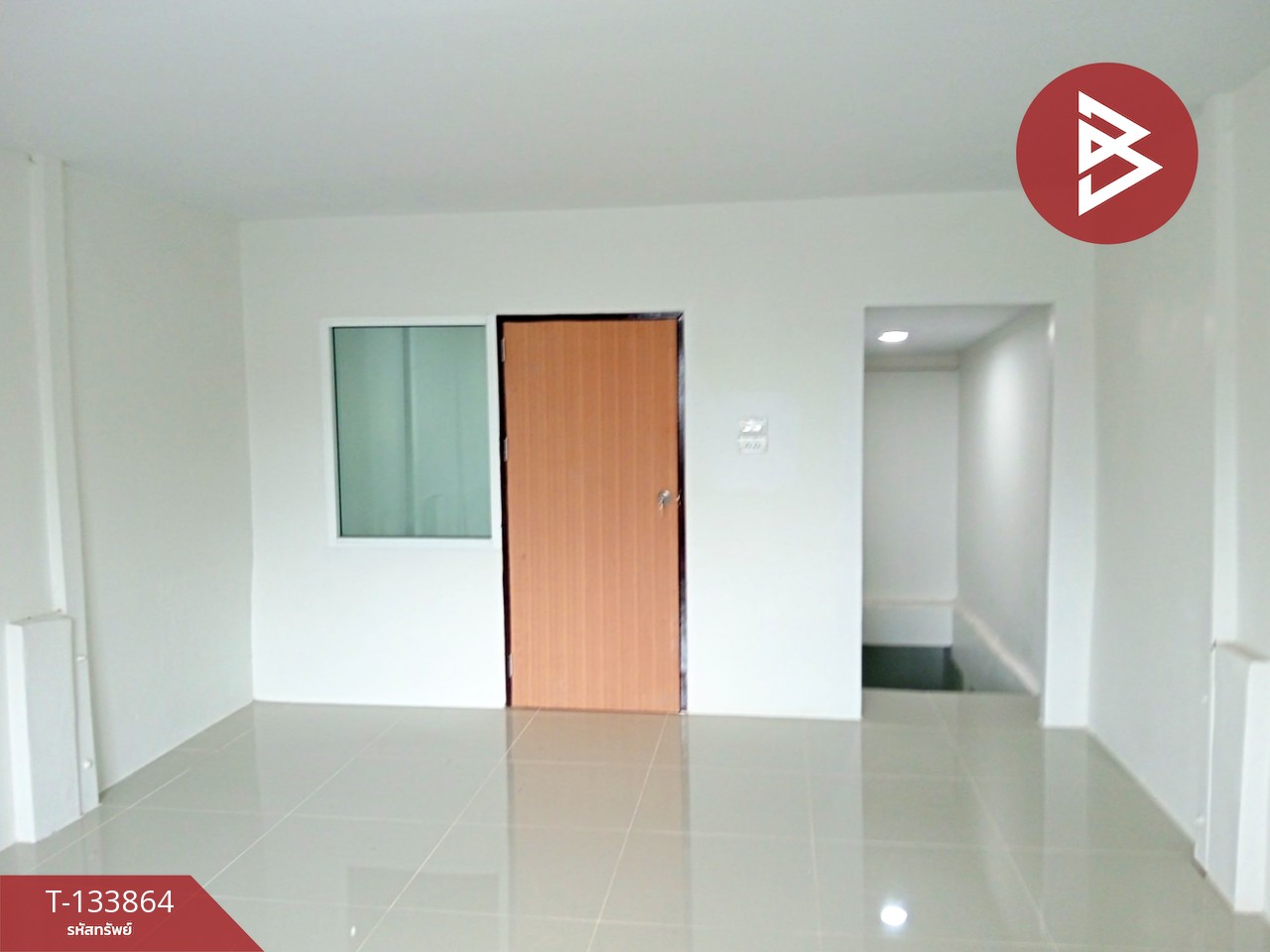 ขายทาวน์เฮ้าส์ 3 ชั้น เนื้อที่ 12.9 ตร.วา นครสวรรค์ตก นครสวรรค์ 9