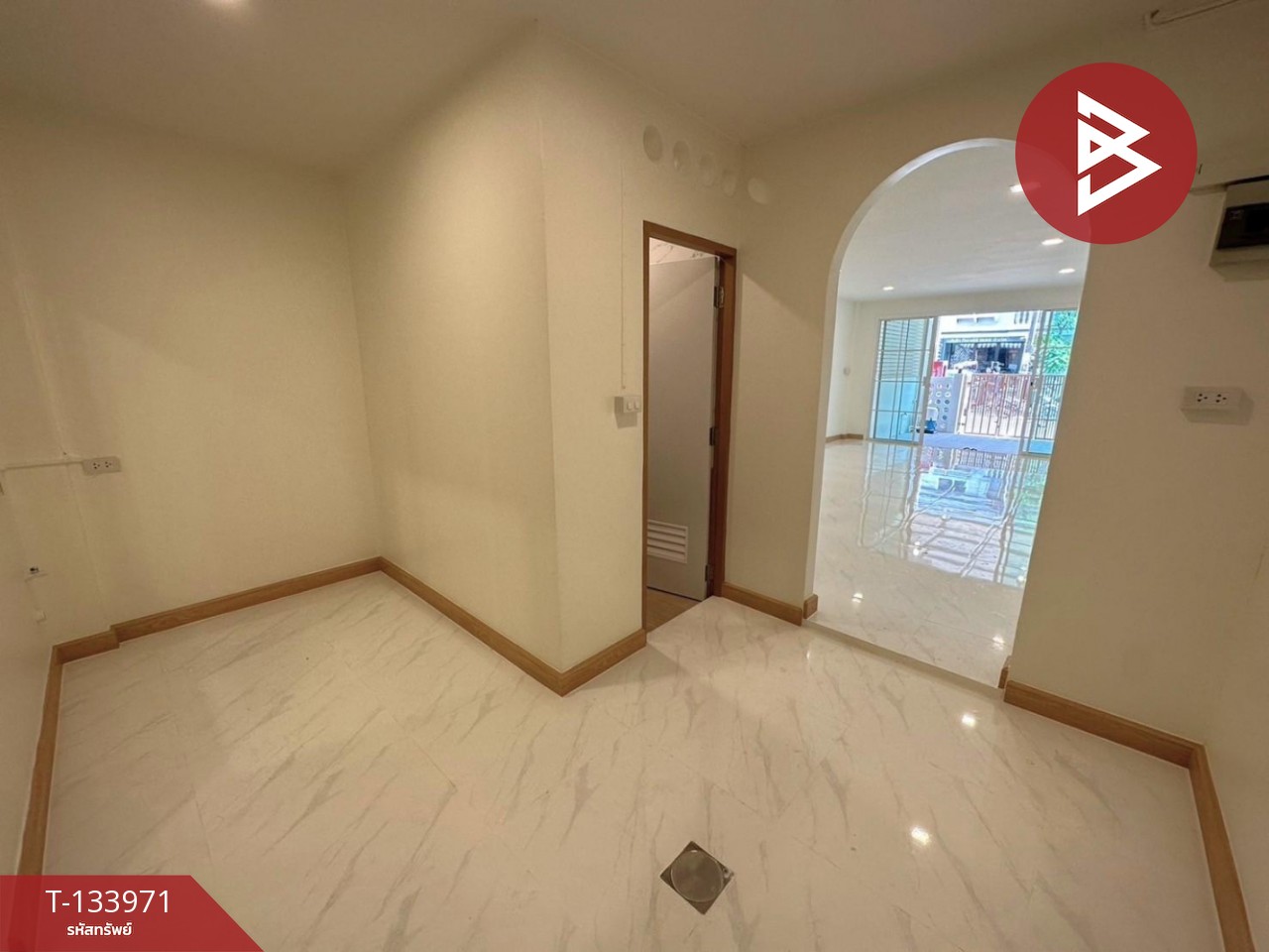 ขายทาวน์เฮ้าส์ หมู่บ้านศิรินเทพ 8 ศรีด่าน 22 บางพลี สมุทรปราการ 4