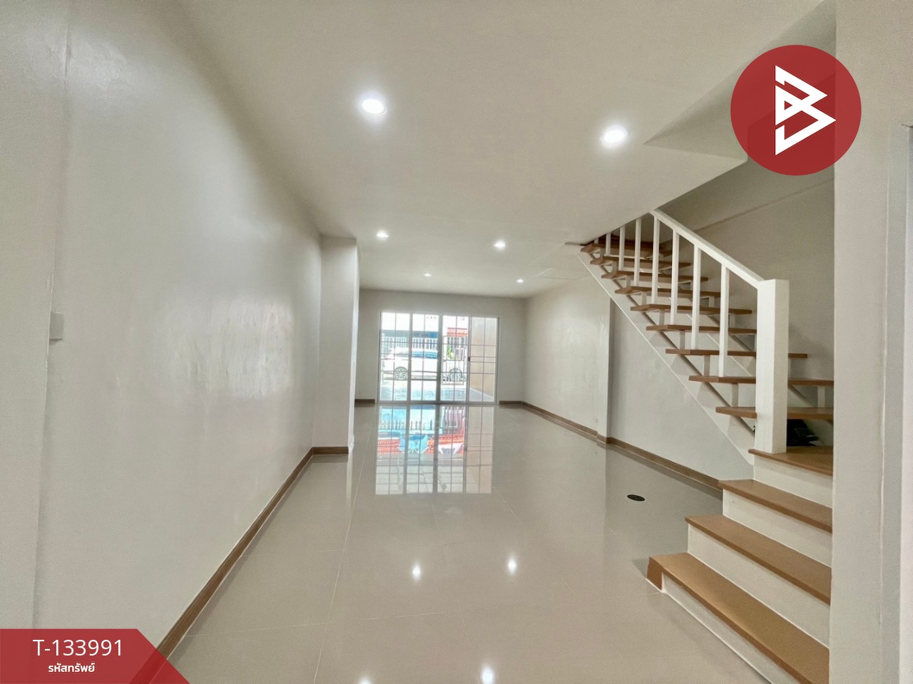 ขายทาวน์เฮ้าส์ 2 ชั้น หมู่บ้านป้อมปราการ พระสมุทรเจดีย์ สมุทรปราการ รีโนเวทใหม่ 6