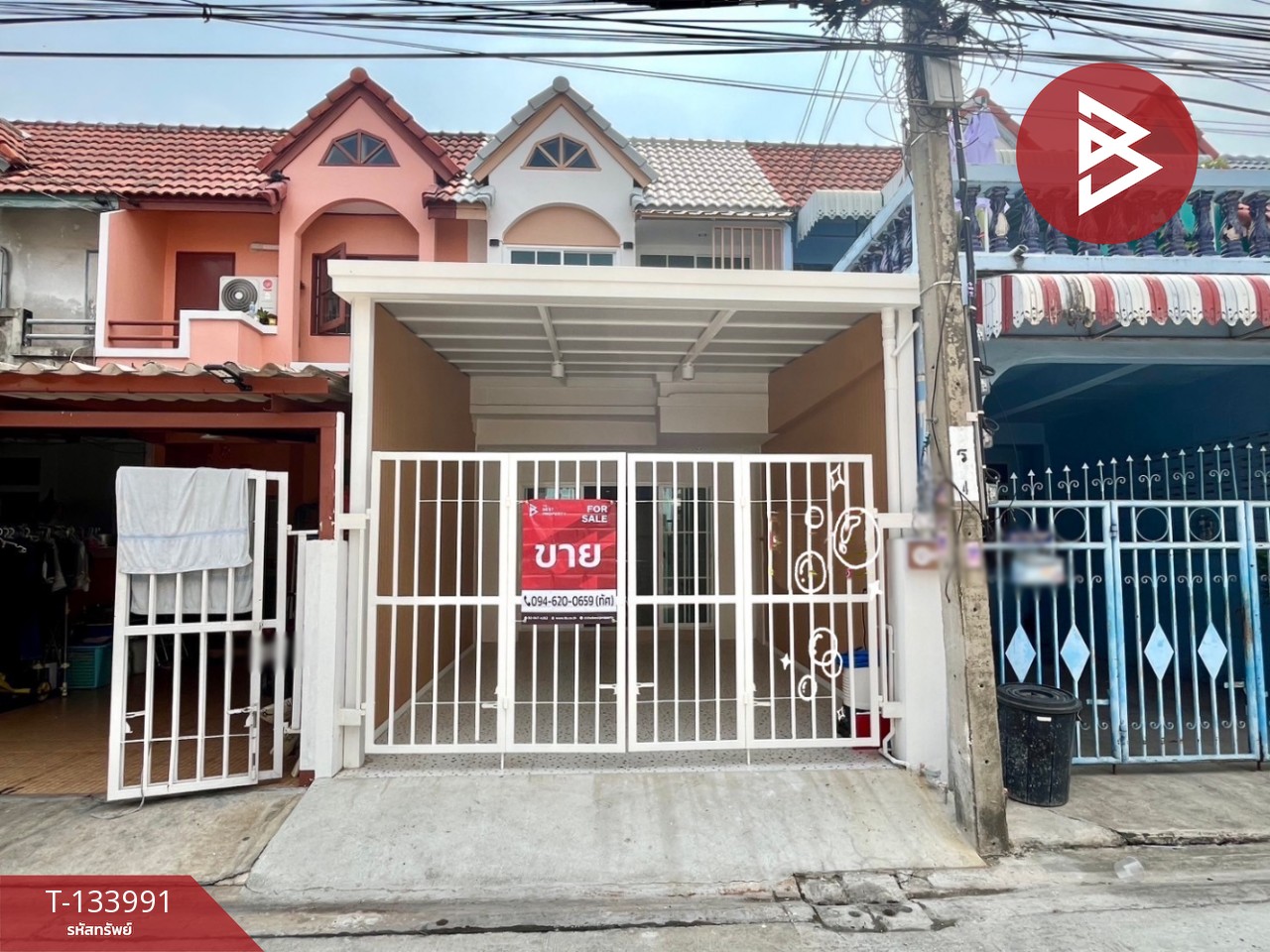 ขายทาวน์เฮ้าส์ 2 ชั้น หมู่บ้านป้อมปราการ พระสมุทรเจดีย์ สมุทรปราการ รีโนเวทใหม่ 1