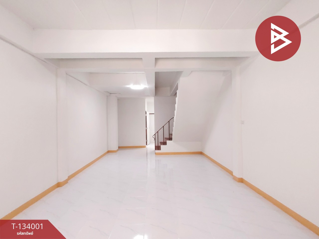 ขายถูกทาวน์เฮ้าส์ หมู่บ้านสินเพชร บางพลี สมุทรปราการ รีโนเวทใหม่ 3