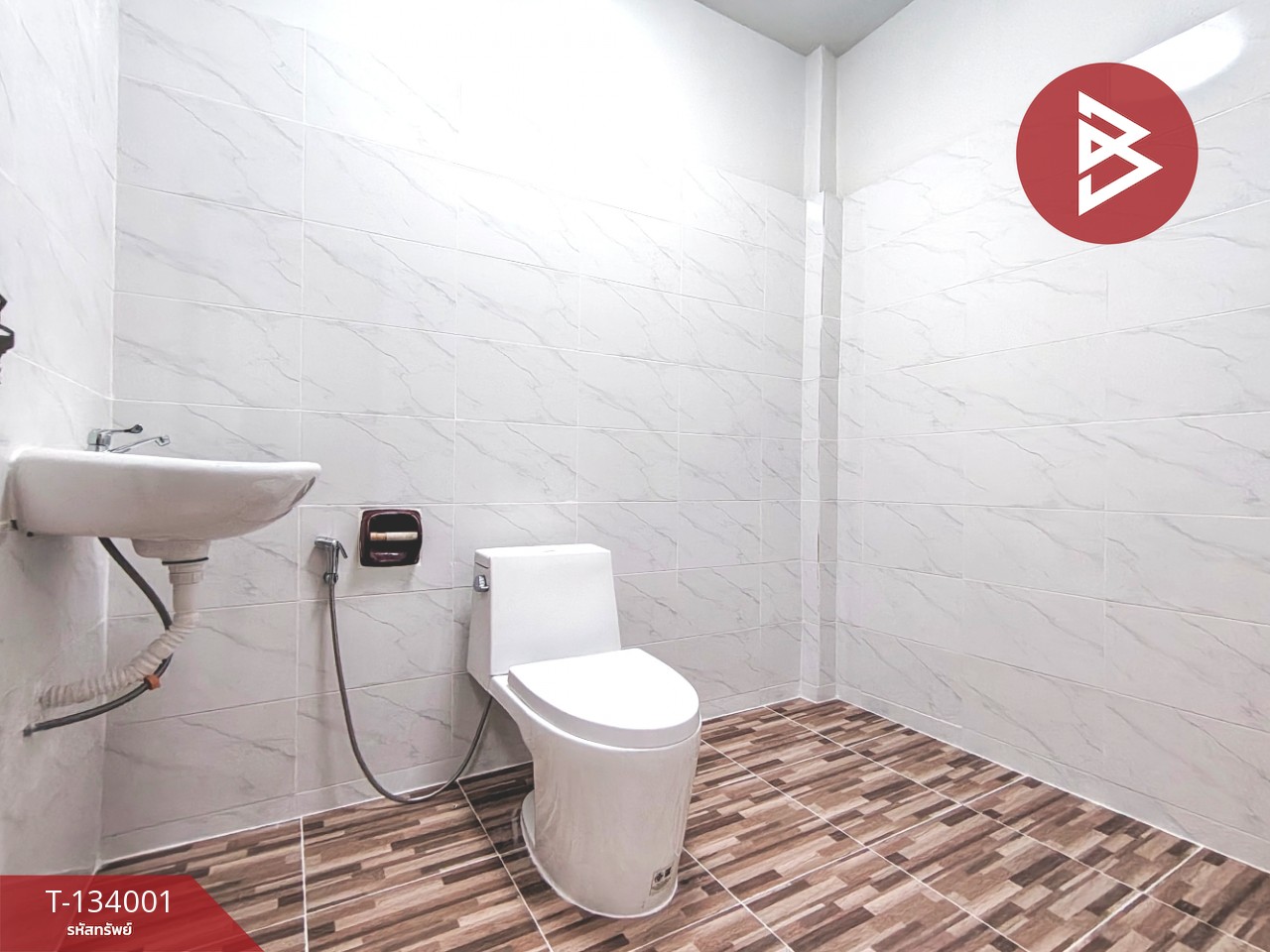 ขายถูกทาวน์เฮ้าส์ หมู่บ้านสินเพชร บางพลี สมุทรปราการ รีโนเวทใหม่ 13