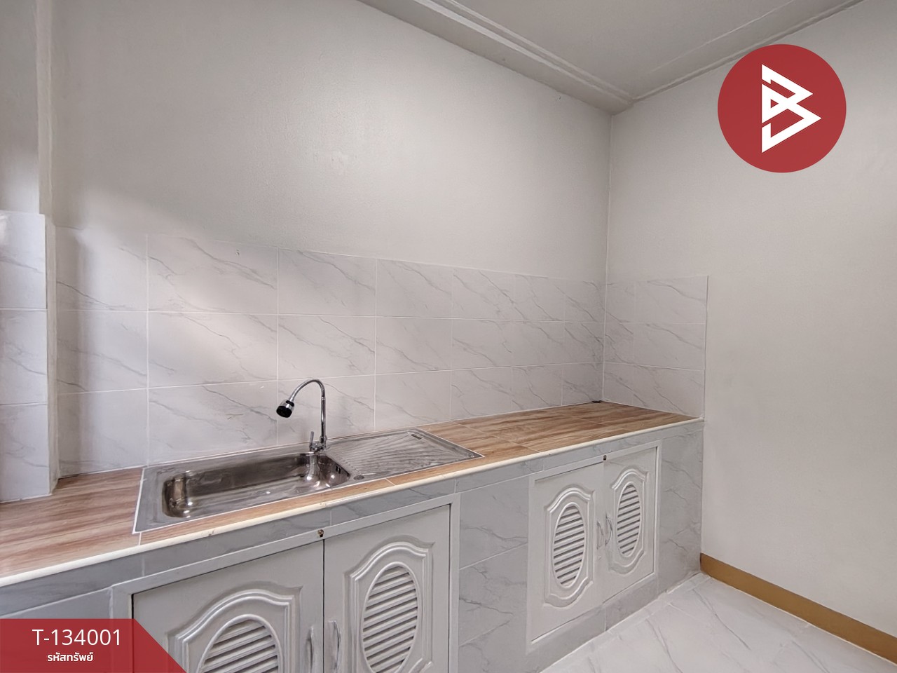 ขายถูกทาวน์เฮ้าส์ หมู่บ้านสินเพชร บางพลี สมุทรปราการ รีโนเวทใหม่ 5