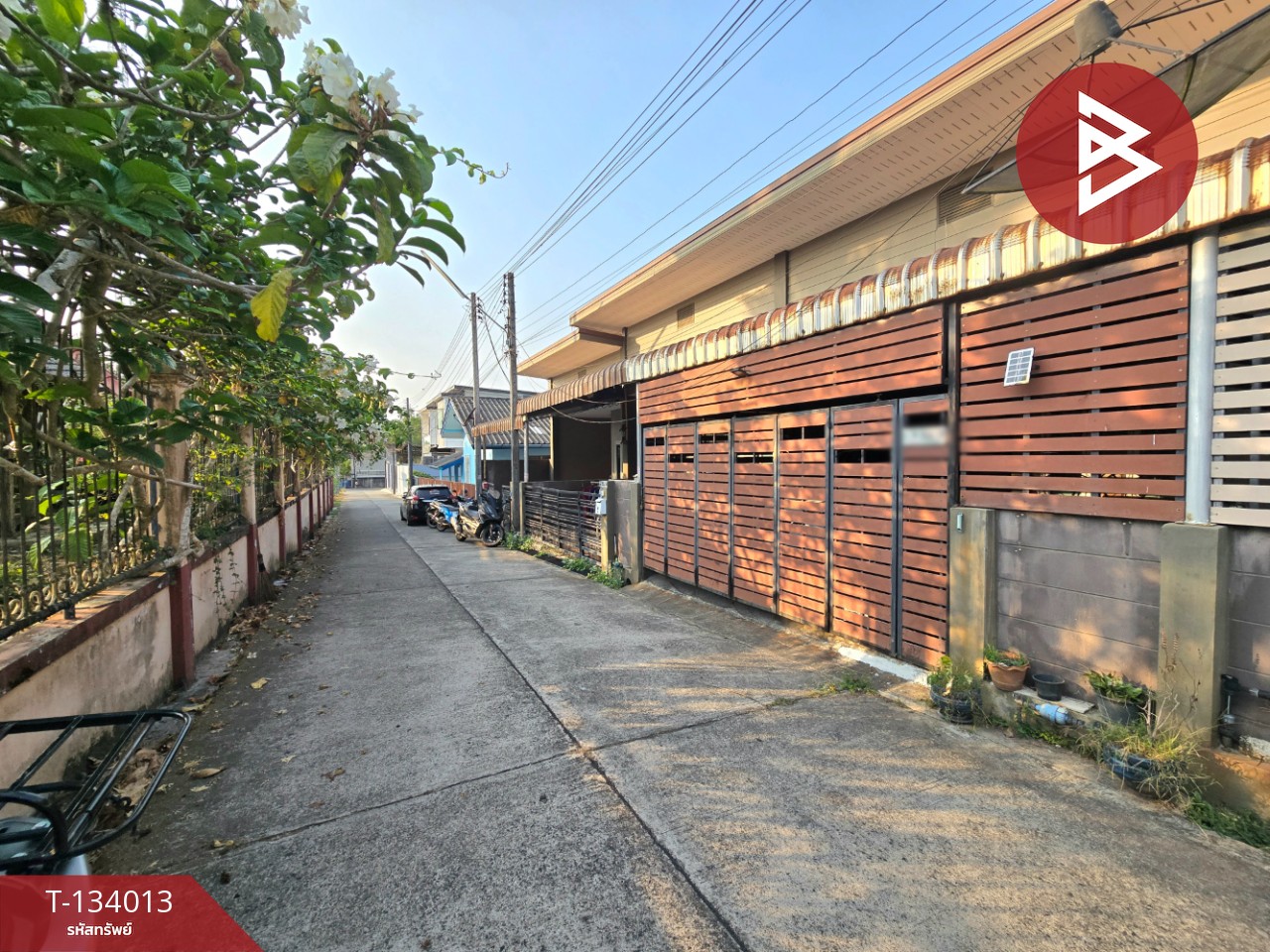 ขายทาวน์เฮ้าส์ เนื้อที่ 21.6 ตารางวา ท่าช้าง จันทบุรี 2