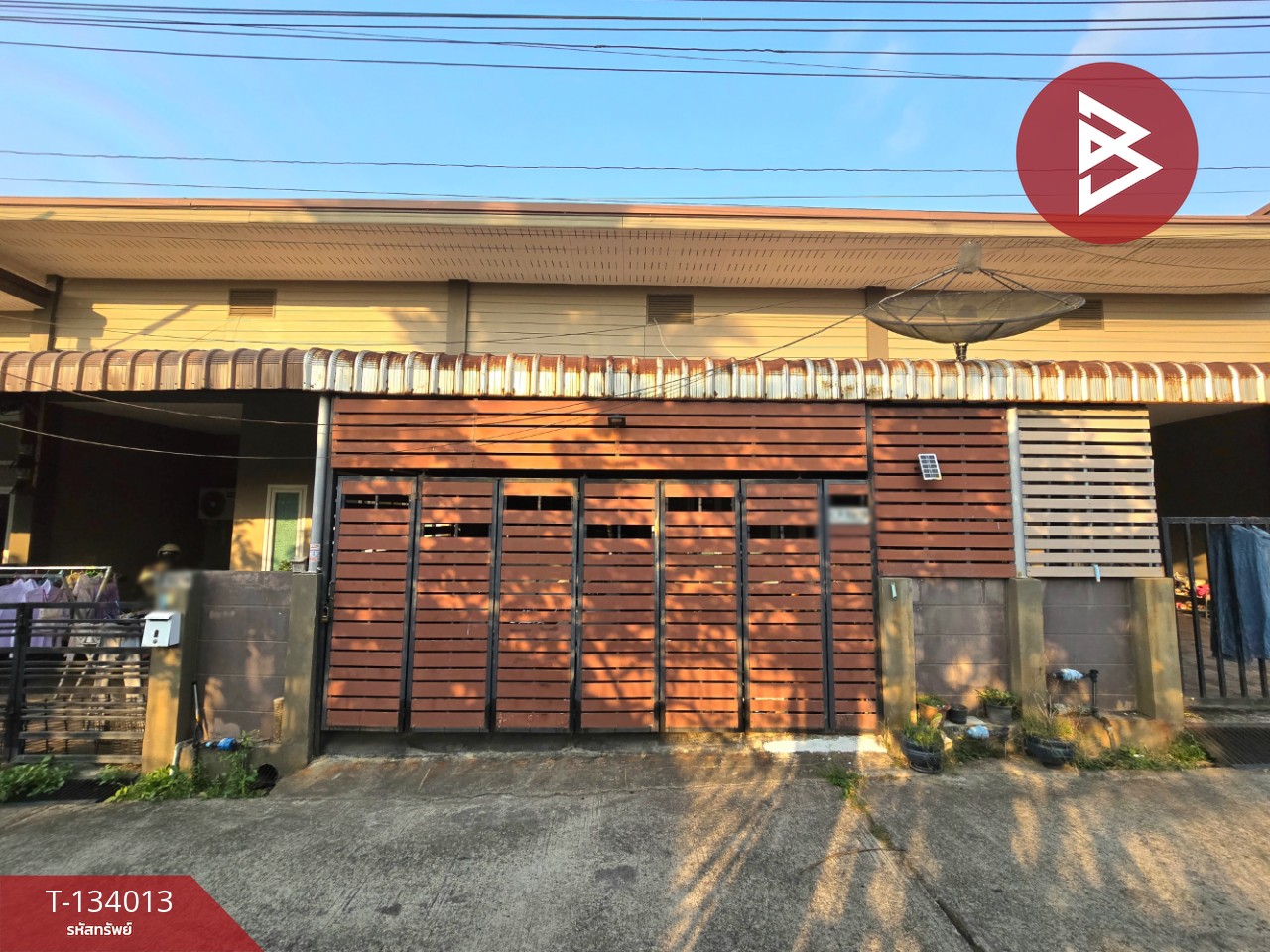 ขายทาวน์เฮ้าส์ เนื้อที่ 21.6 ตารางวา ท่าช้าง จันทบุรี 1