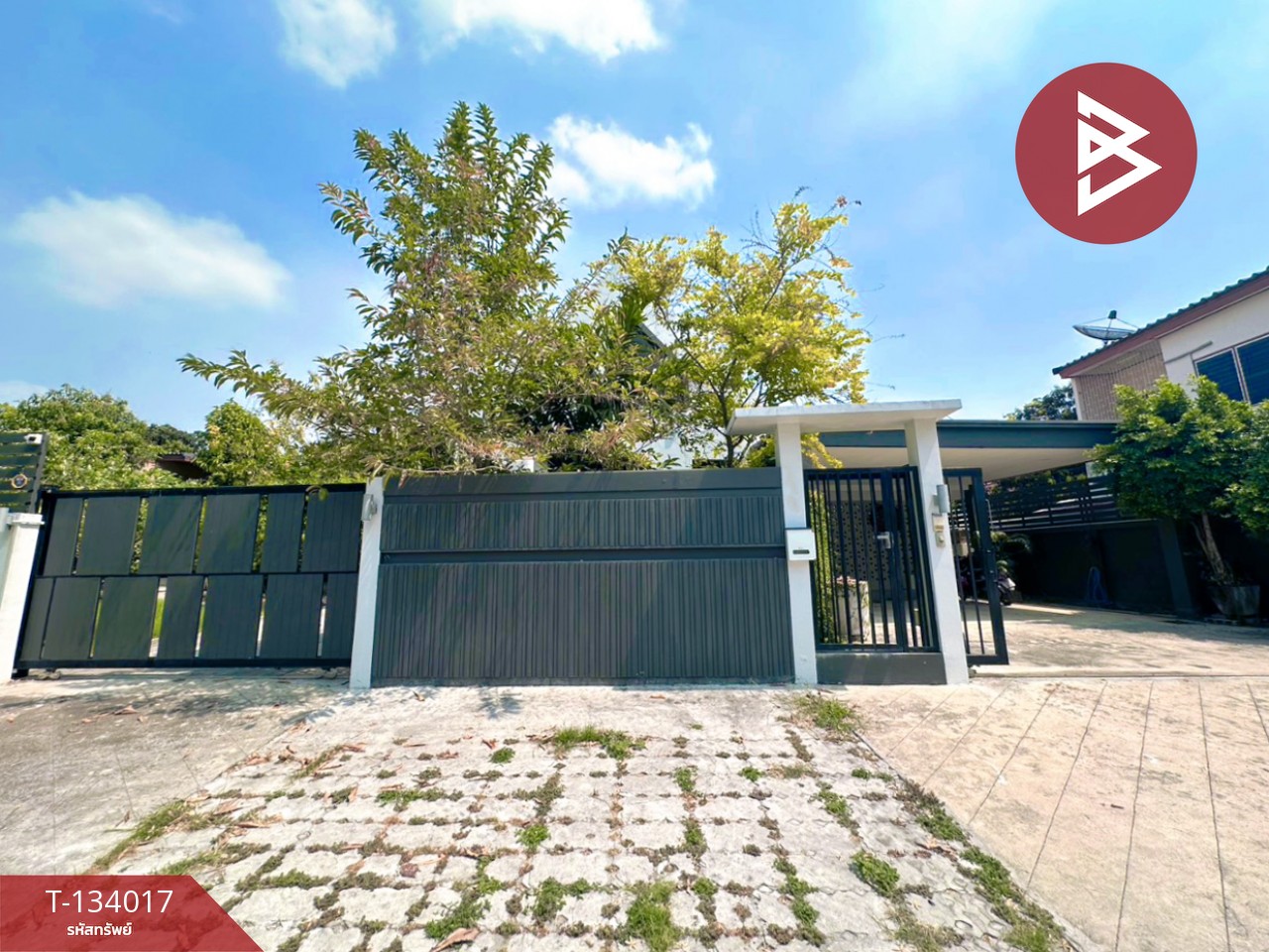 ขายบ้านเดี่ยวชั้นเดียว เนื้อที่ 118 ตร.วา เมืองสิงห์บุรี ทำเลดีติดถนน 1