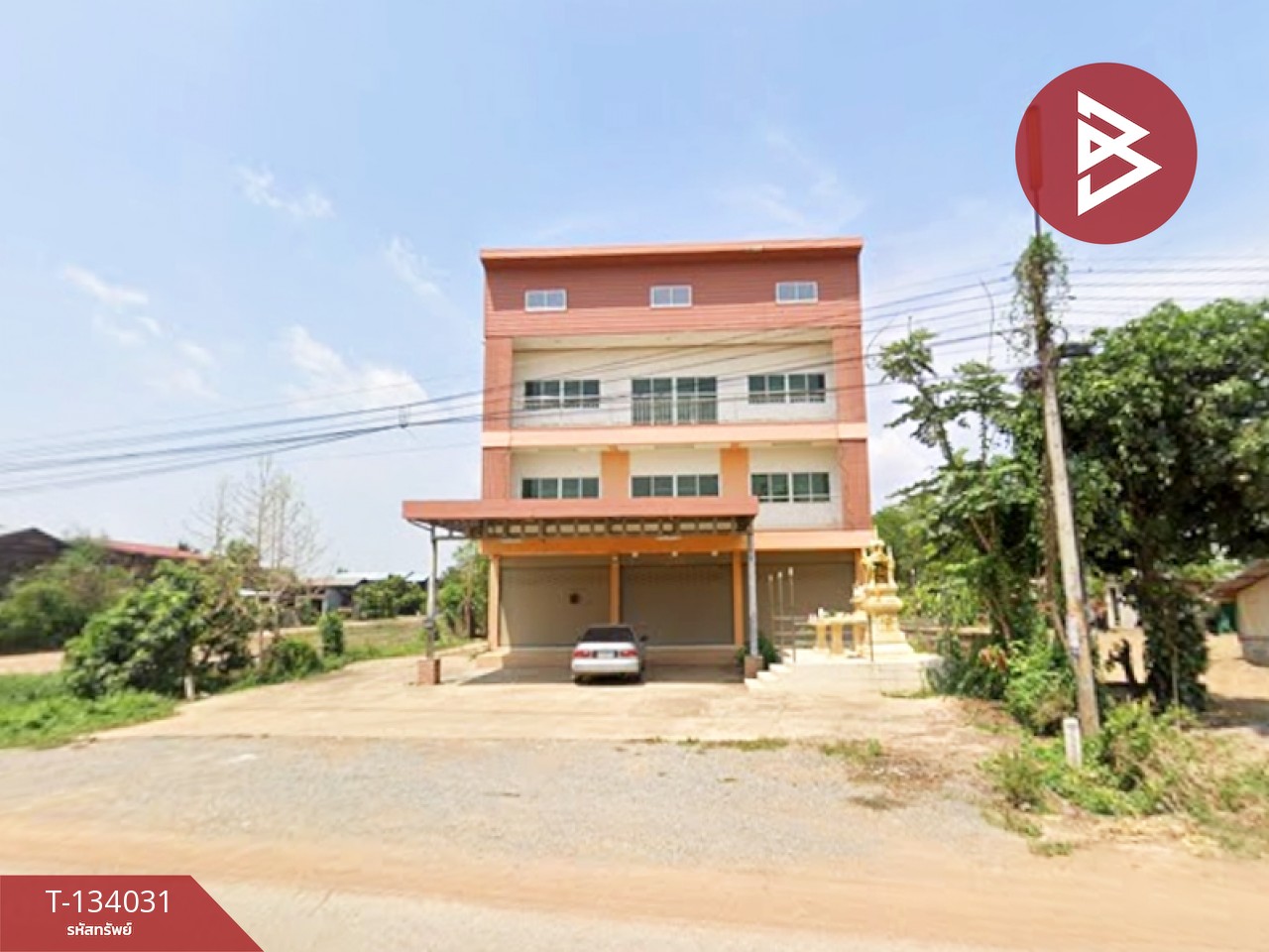 ขายอาคารพาณิชย์ 3 ชั้นครึ่ง 3 คูหา ศรีสัชนาลัย สุโขทัย ทำเลทองใจกลางชุมชน 7