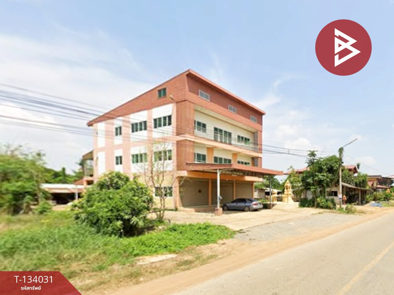 ขายอาคารพาณิชย์ 3 ชั้นครึ่ง 3 คูหา ศรีสัชนาลัย สุโขทัย ทำเลทองใจกลางชุมชน 6