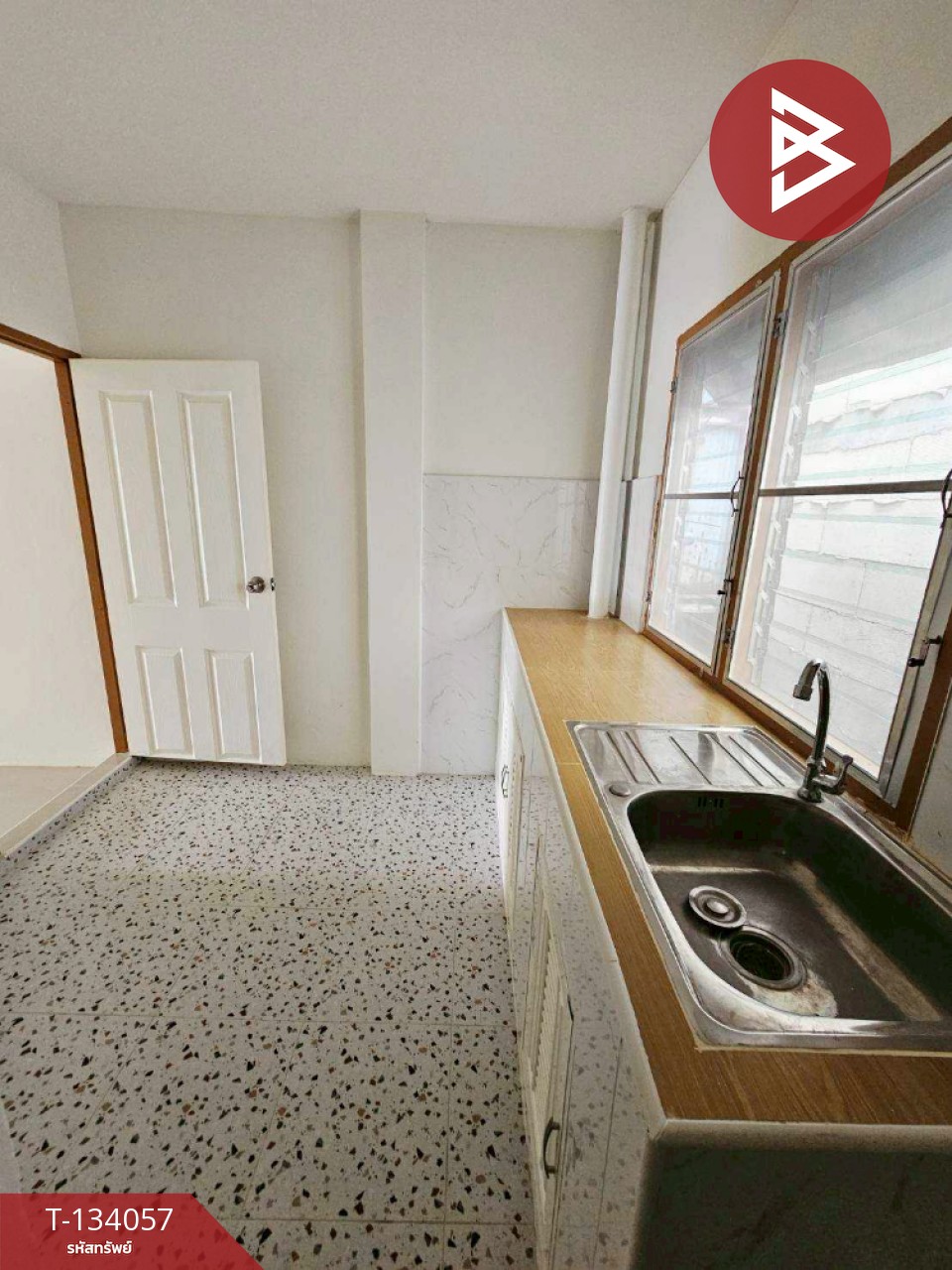 ขายทาวน์เฮ้าส์ หมู่บ้านแสงตะวัน บางเสาธง สมุทรปราการ 8