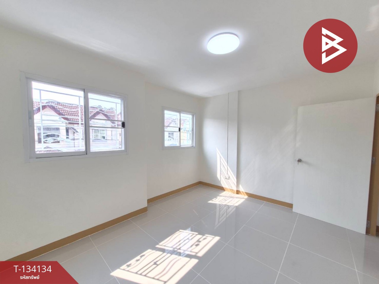 ขายบ้านแฝด หมู่บ้านเพชรงาม แพรกษา สมุทรปราการ 10