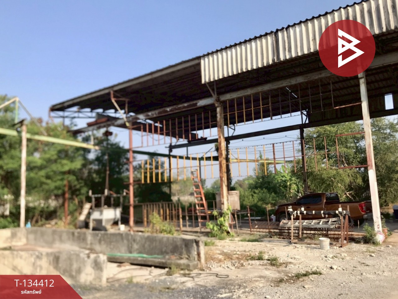 ขายด่วนโกดังพร้อมสำนักงาน เนื้อที่ 10 ไร่ มีนบุรี กรุงเทพฯ ติดถนนสุวินทวงศ์ ทำเลทอง 10