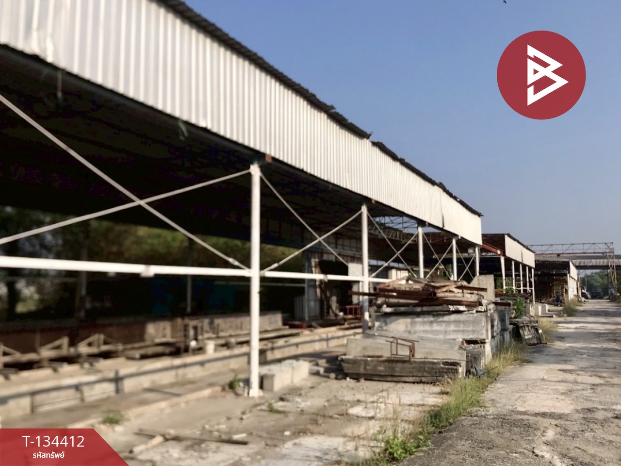 ขายด่วนโกดังพร้อมสำนักงาน เนื้อที่ 10 ไร่ มีนบุรี กรุงเทพฯ ติดถนนสุวินทวงศ์ ทำเลทอง 3