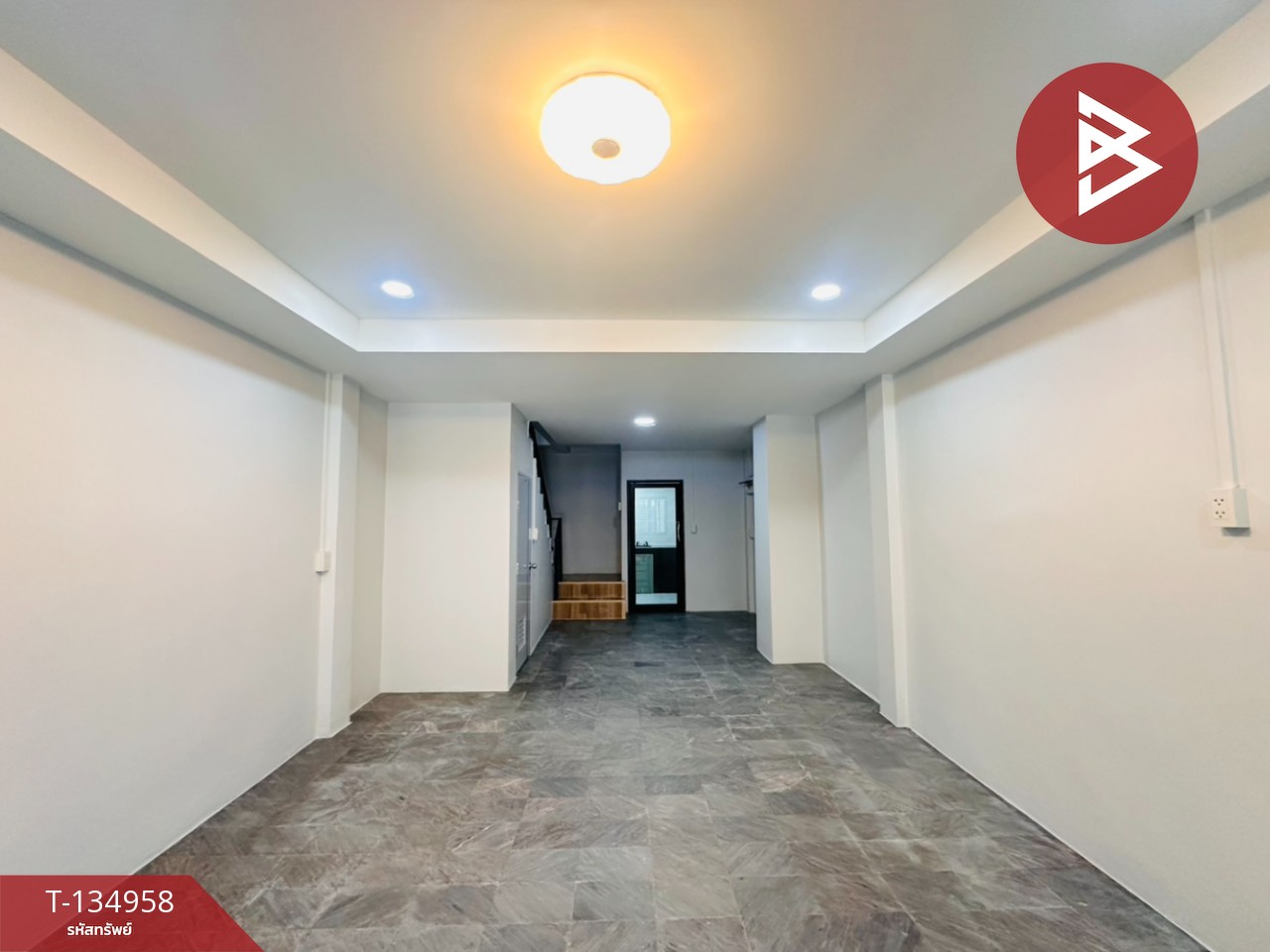 ขายทาวน์เฮ้าส์ หมู่บ้านมณฑิชา พุทธมณฑลสาย7 นครปฐม 3